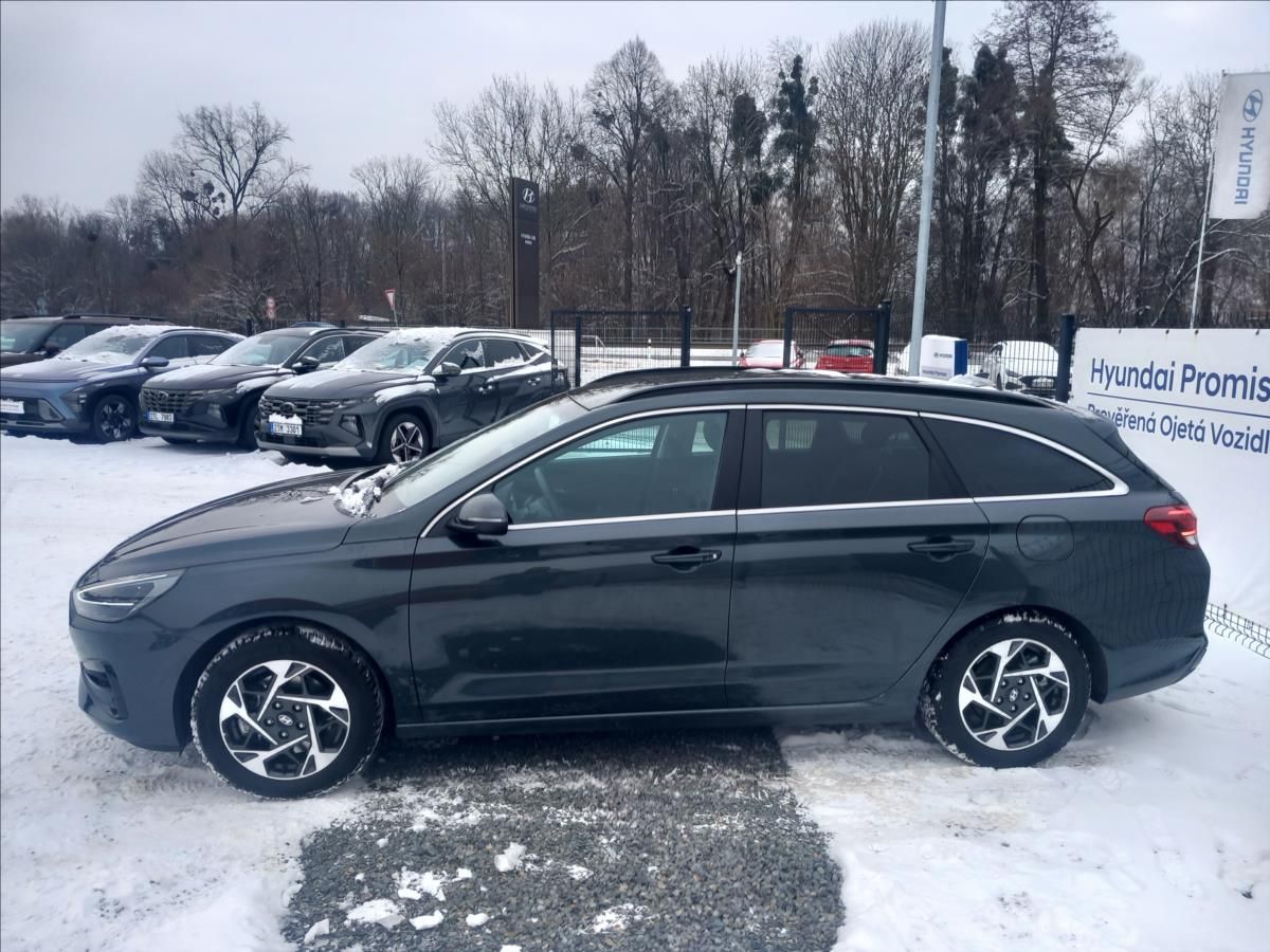Hyundai i30, 1,0 TGDI FL WG DCT STYLE - fotka 3