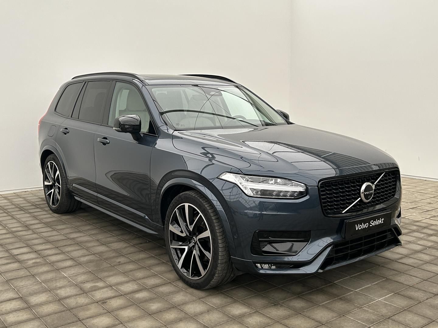 Volvo XC90, 2.0B5 173kW 4x4  ULTIMATE Vzdu - fotka 3
