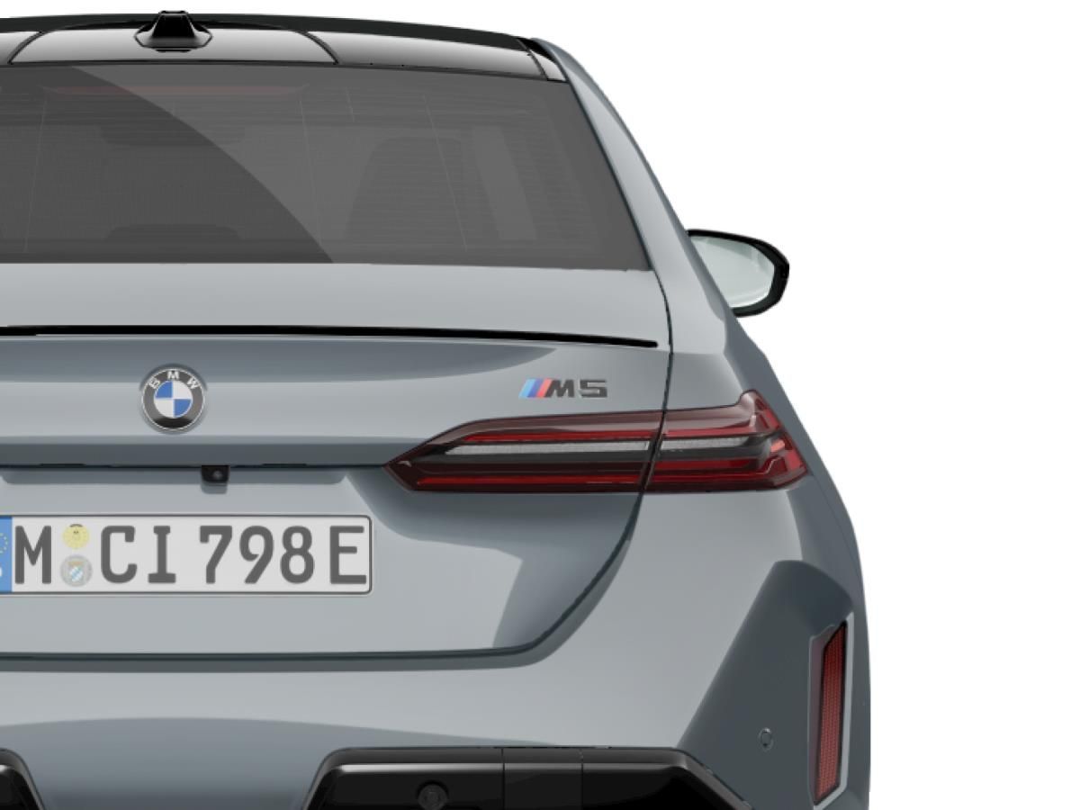 BMW M5, Sedan - fotka 5