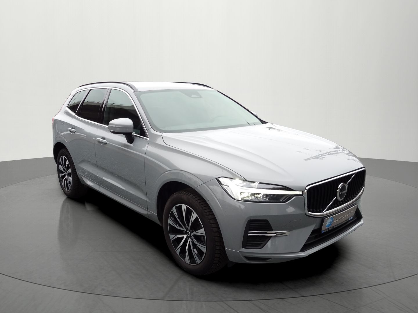 Volvo XC60, B4 145kW AWD LED Kamera DPH - fotka 6