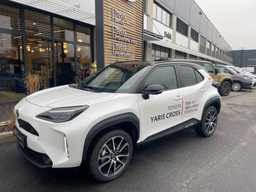 1.5 Hybrid FWD GR SPORT TECH
