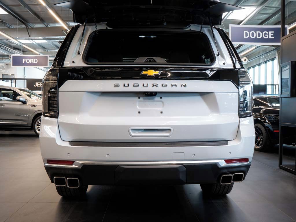 Chevrolet Suburban, 6.2 V8 High Country 2026 - fotka 6