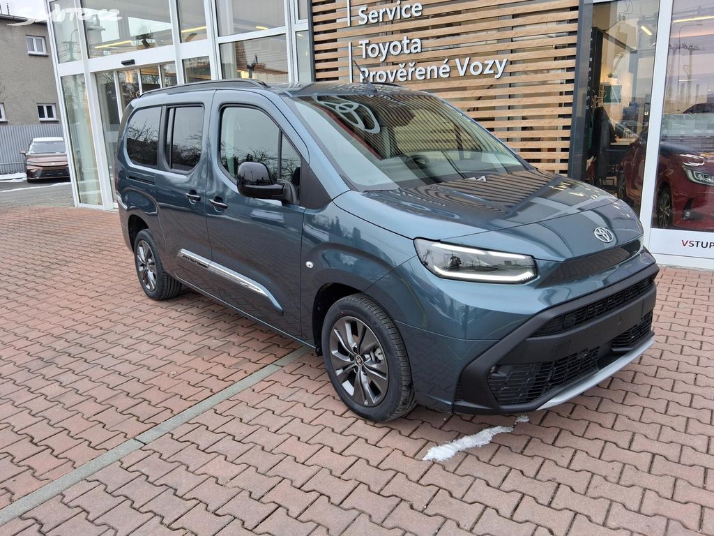 Toyota Proace City Verso, 1,5D 8AT FAMILY 7 MÍST