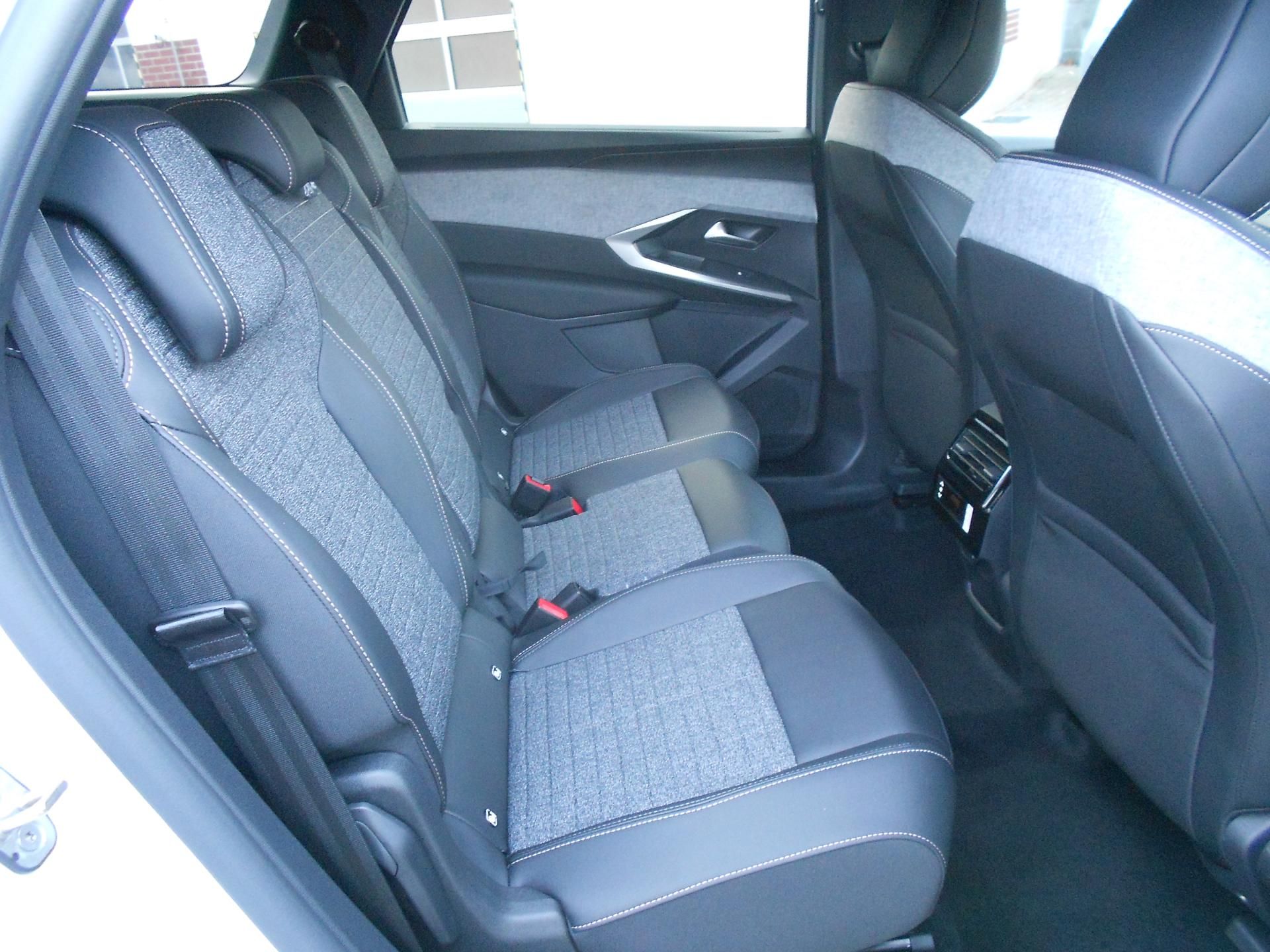 Peugeot 5008, ALLURE Hybrid 145 e-DCS6 - fotka 6
