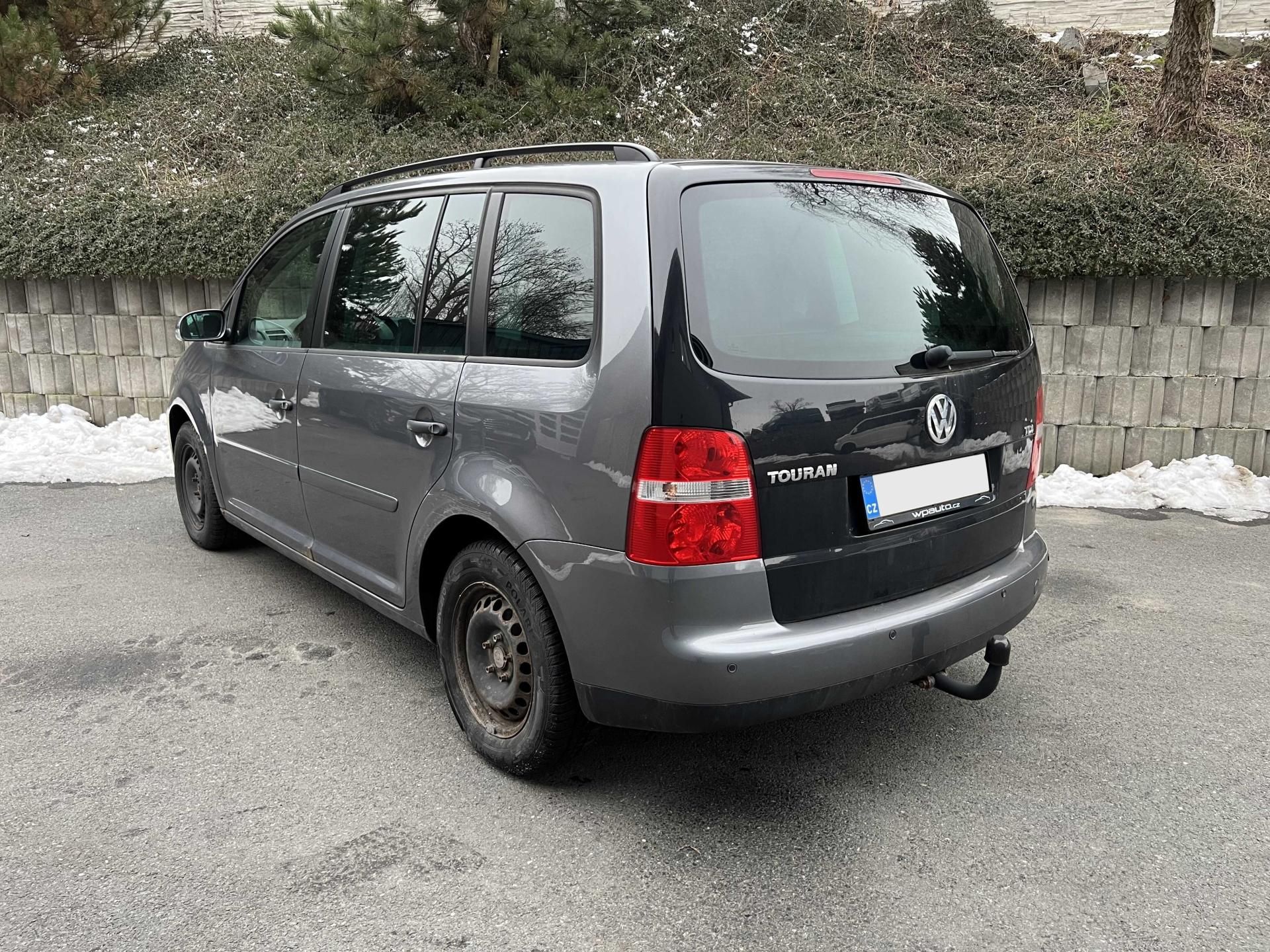 Volkswagen Touran, 1.9 TDi 66 kW 7-MÍST - fotka 4