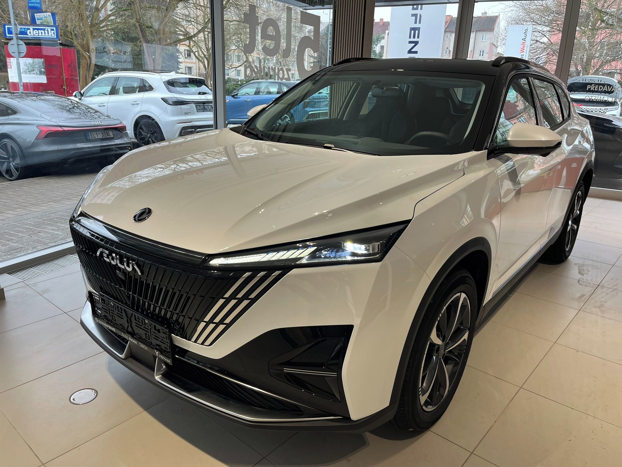 Dongfeng Mage, české menu 1.5 T 150 kw - fotka 6