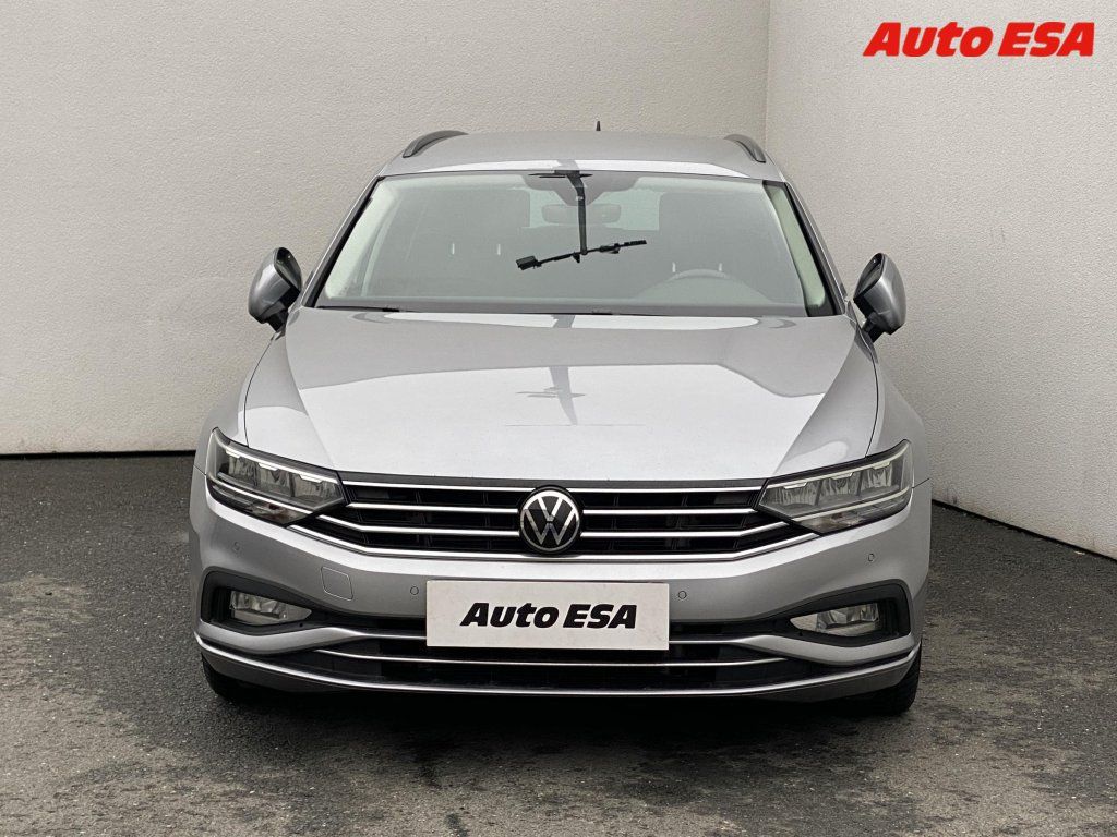 Volkswagen Passat, 2.0 TDi,Business,DSG,TZ - fotka 2