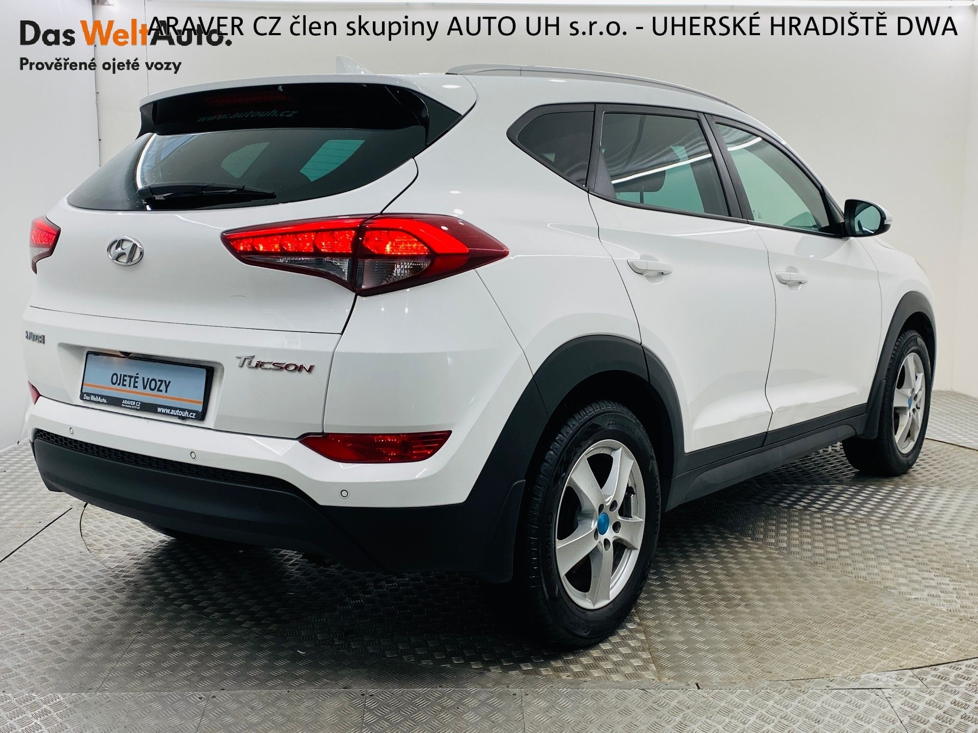 Hyundai Tucson, 1.7 CRDi 85 kW 1. maj. - fotka 2