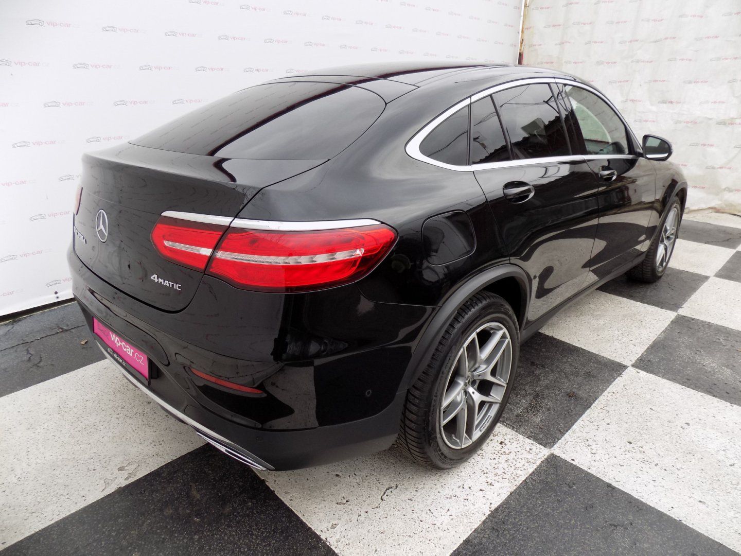 Mercedes-Benz GLC, 250d/AMG Line/4-M/ČR/DPH/ - fotka 4