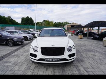 4.0i V8, Mulliner, ČR, DPH