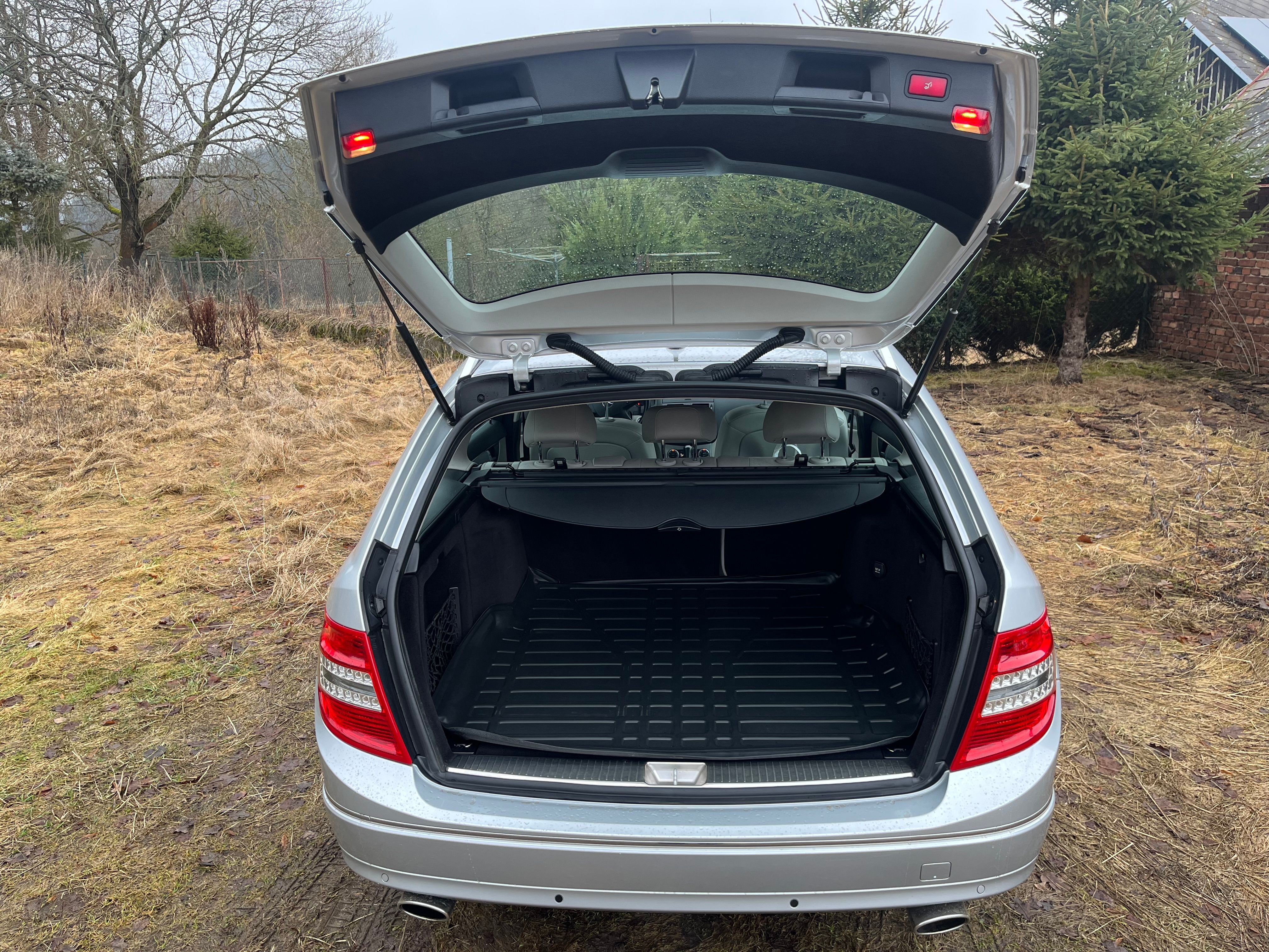 Mercedes-Benz Třídy C, C350 3.0L, nový DPF,4Matic - fotka 6
