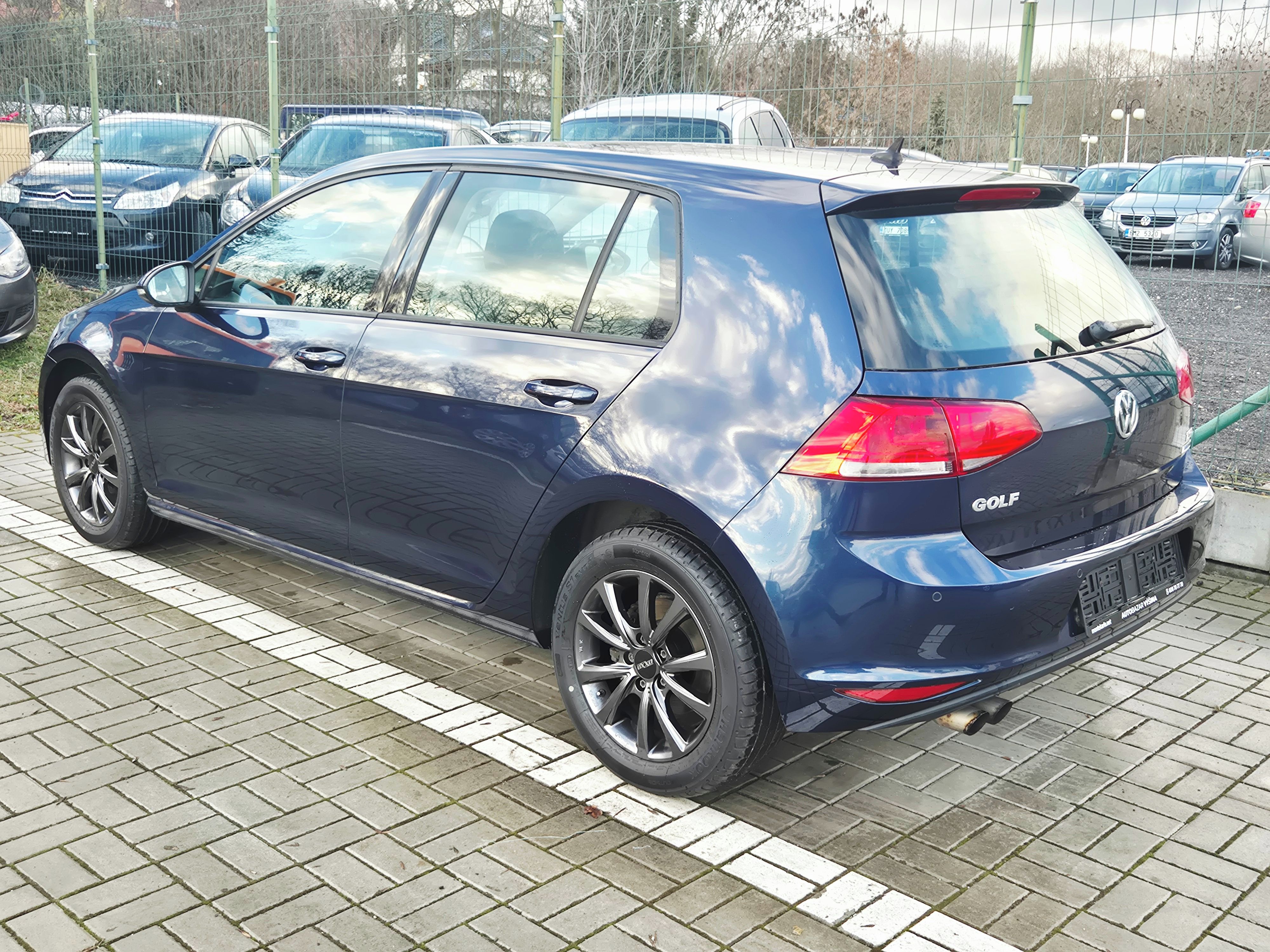 Volkswagen Golf, 1.4 TSI - TOP STAV - fotka 4