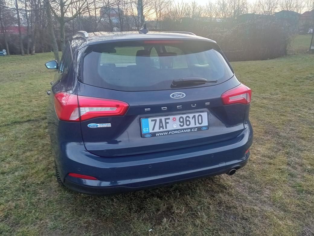 Ford Focus, 1.0 EB, 92 kW, model 2019 - fotka 3