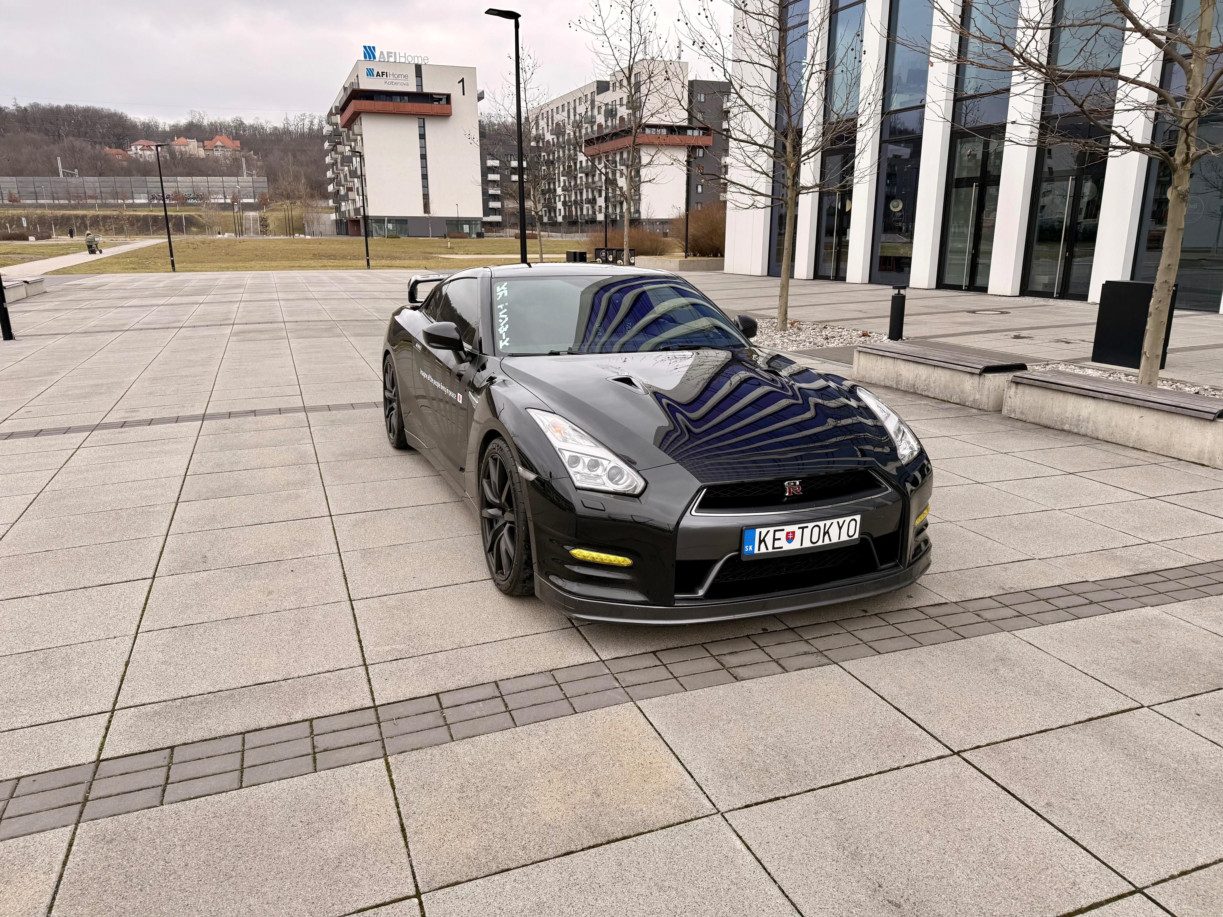 Nissan GT-R - fotka 6