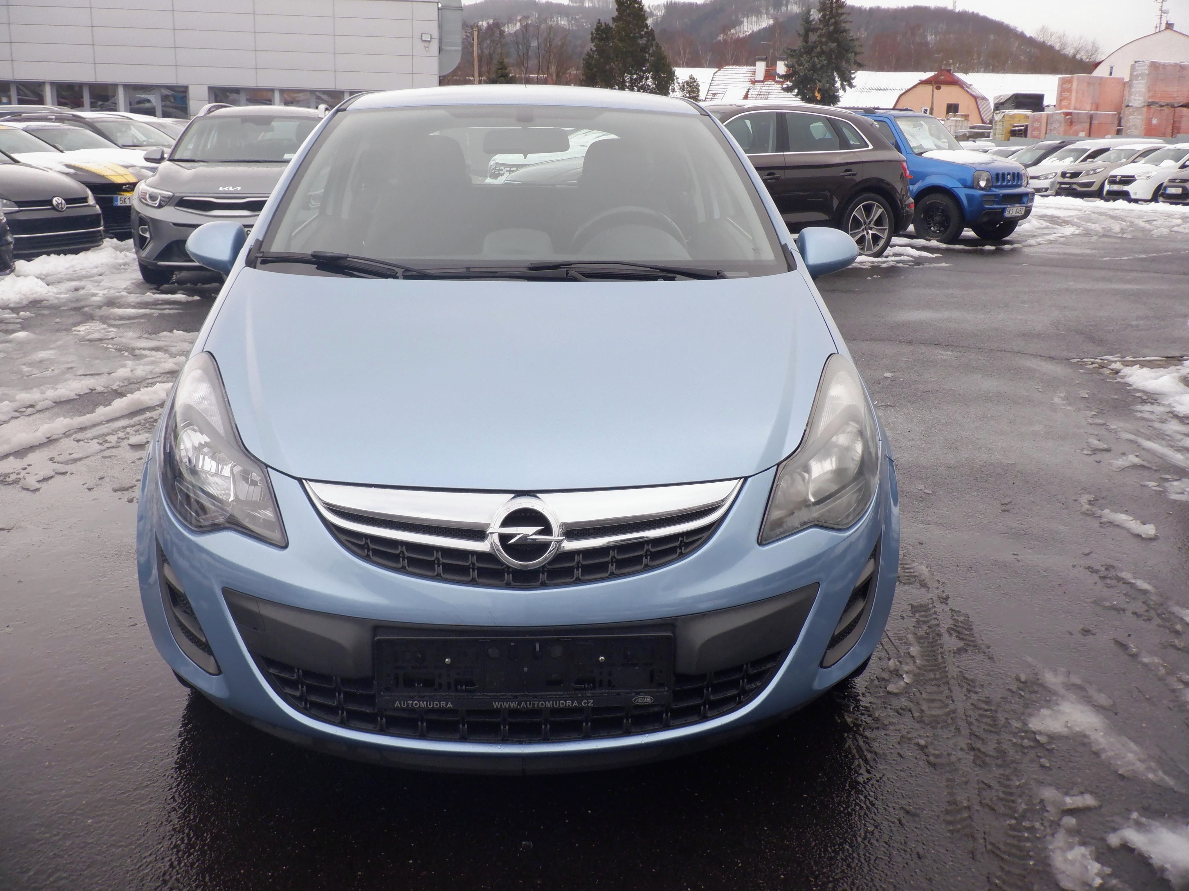Opel Corsa, 1.4i 64kW Active - fotka 2