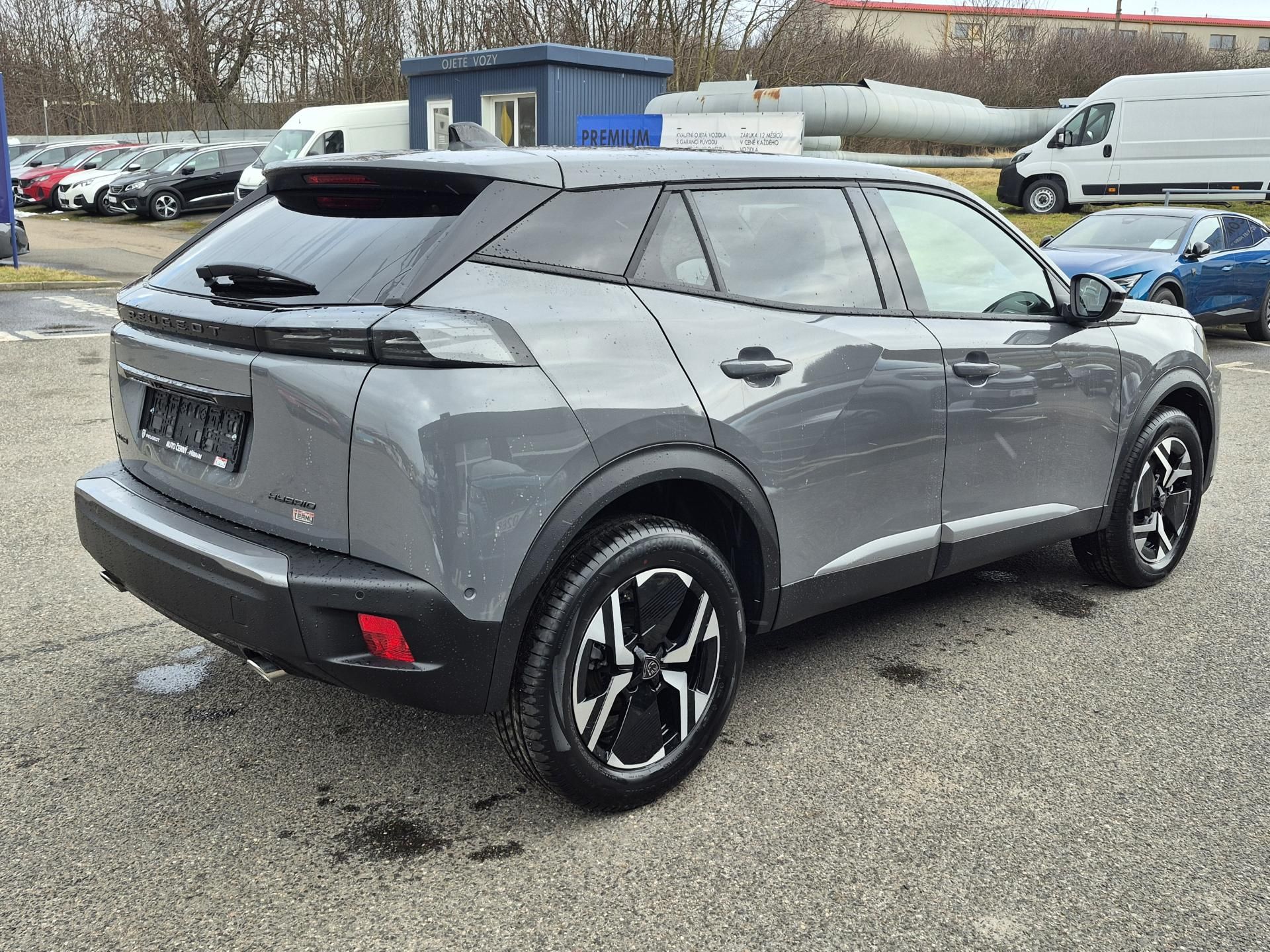 Peugeot 2008, ALLURE Hybrid 145 e-DCS6 - fotka 5