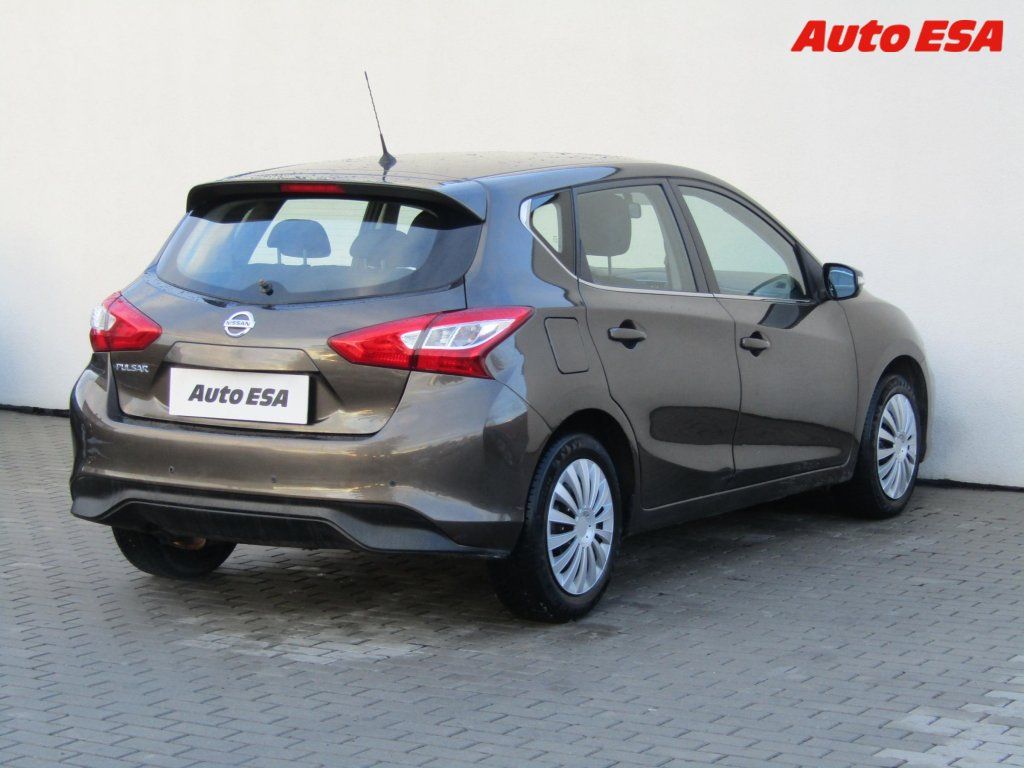Nissan Pulsar, 1.2DIG-T,ČR,AC,park.asist - fotka 4