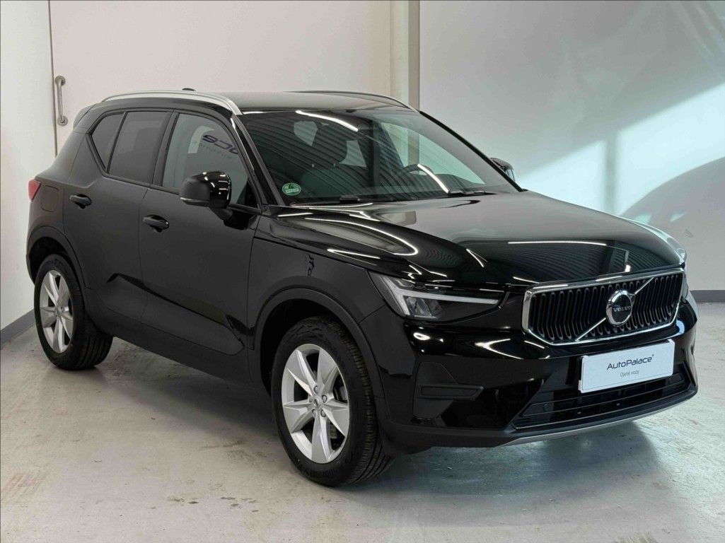 Volvo XC40, 2,0 B3 Core Blis,Bezklíč - fotka 3