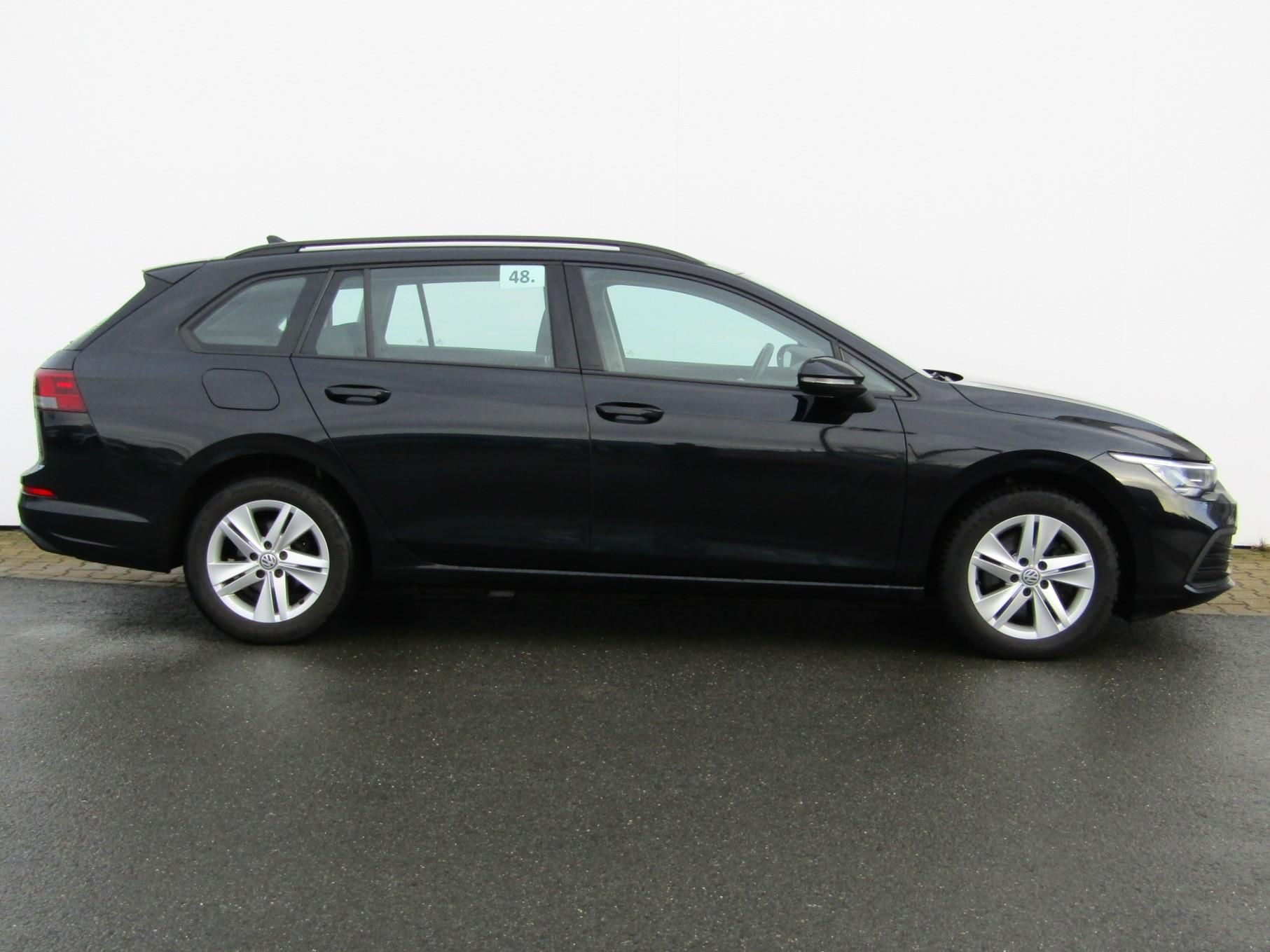 Volkswagen Golf, Variant Life 2.0 TDI 85KW - fotka 3