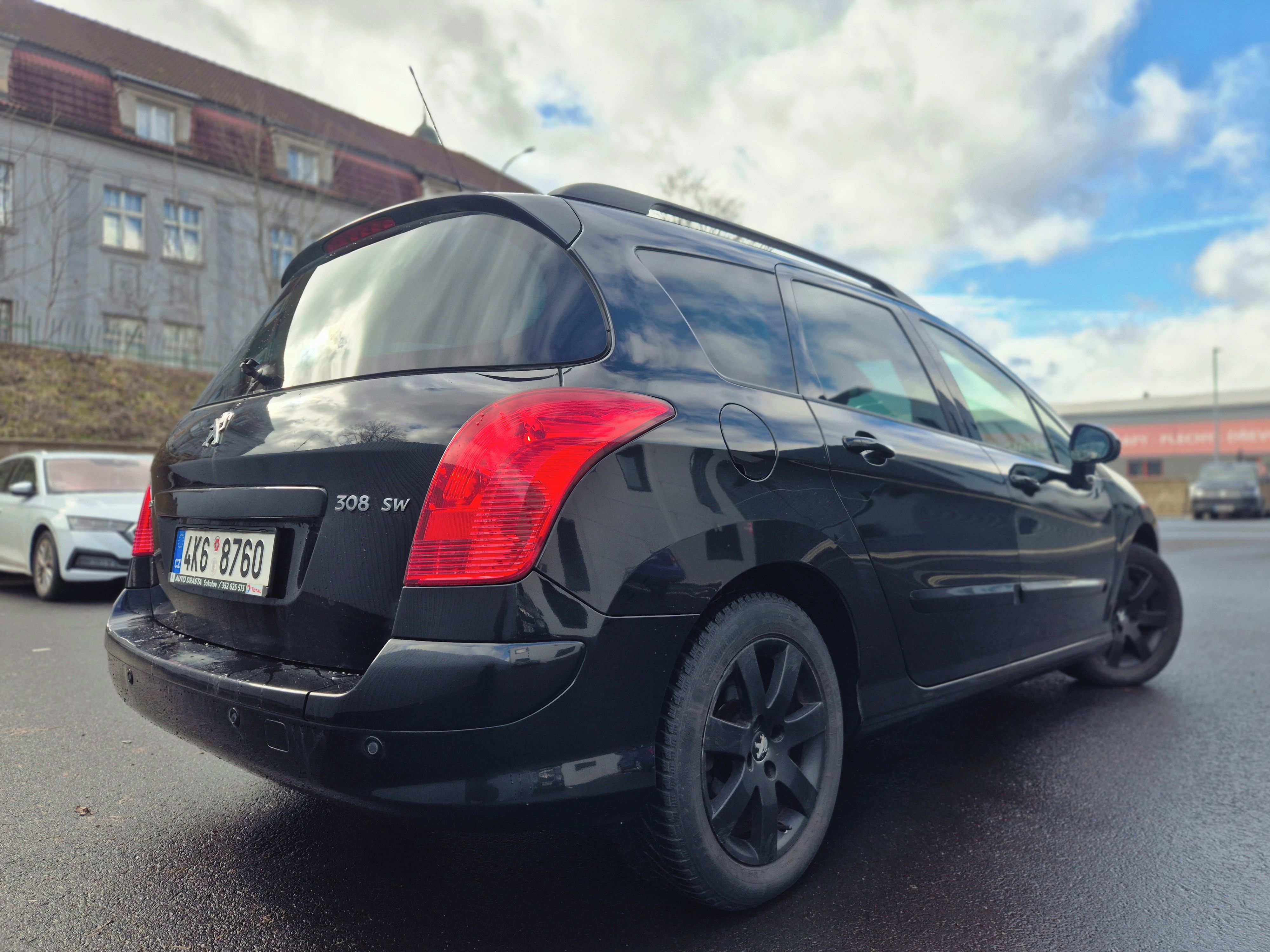 Peugeot 308, 1 maj.plný servis ZÁRUKA 1 ROK - fotka 3