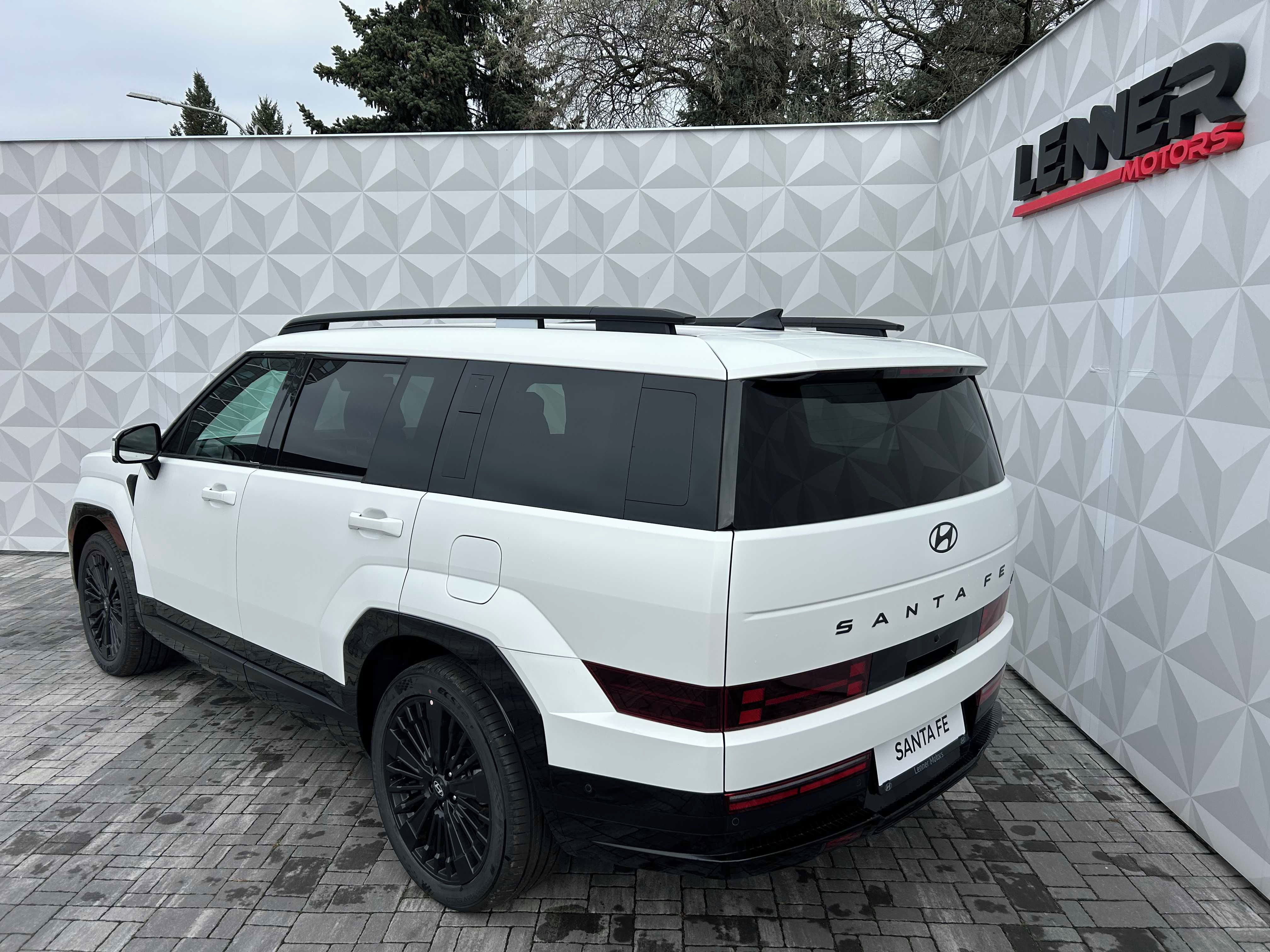 Hyundai Santa Fe, 1.6 T-GDi PHEV 4WD CALLIGRAPHY - fotka 3