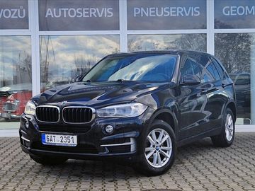 Xdrive 30D 7míst Serviska
