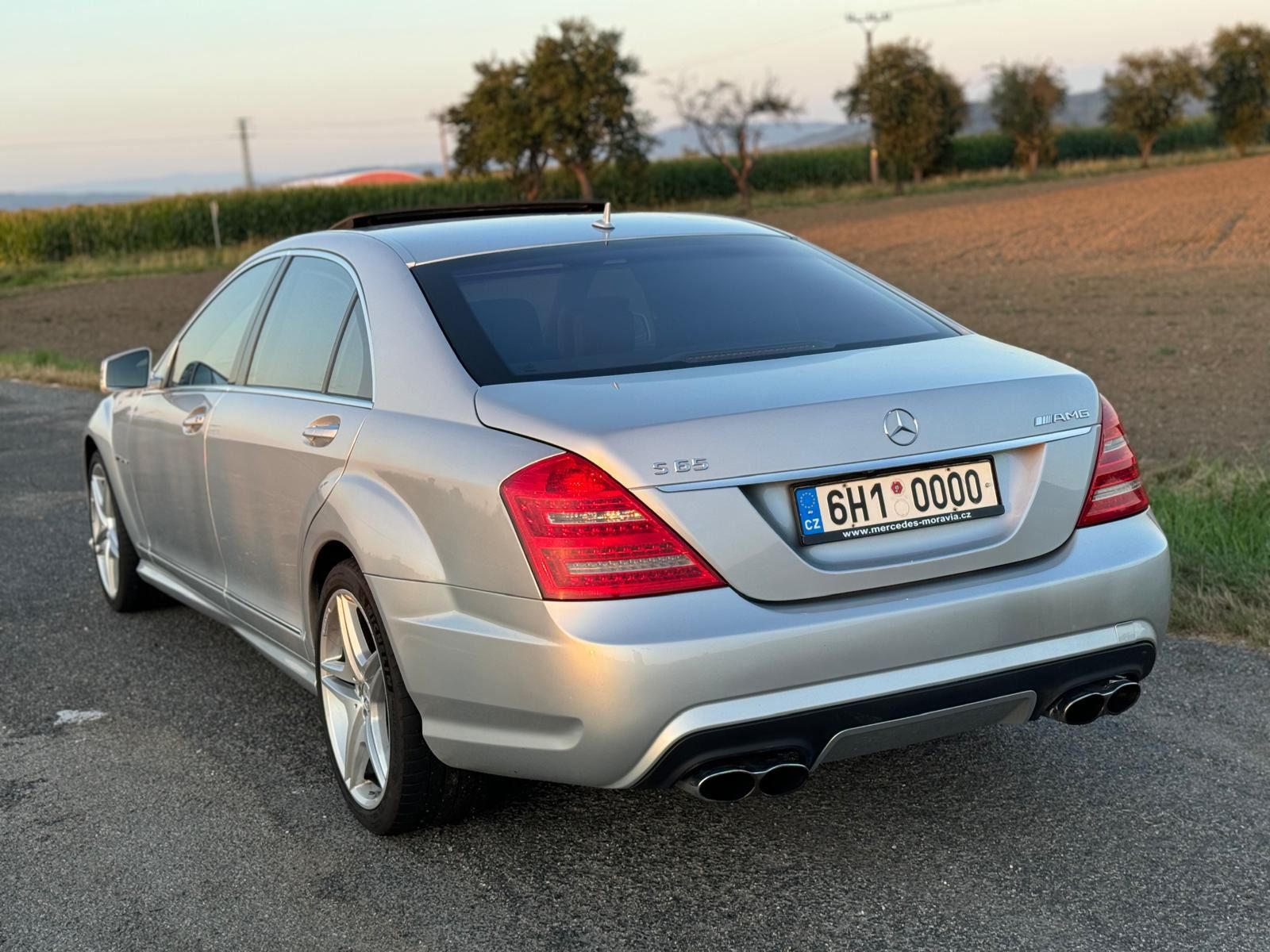 Mercedes-Benz Třídy S, S65 AMG 450kw - fotka 5