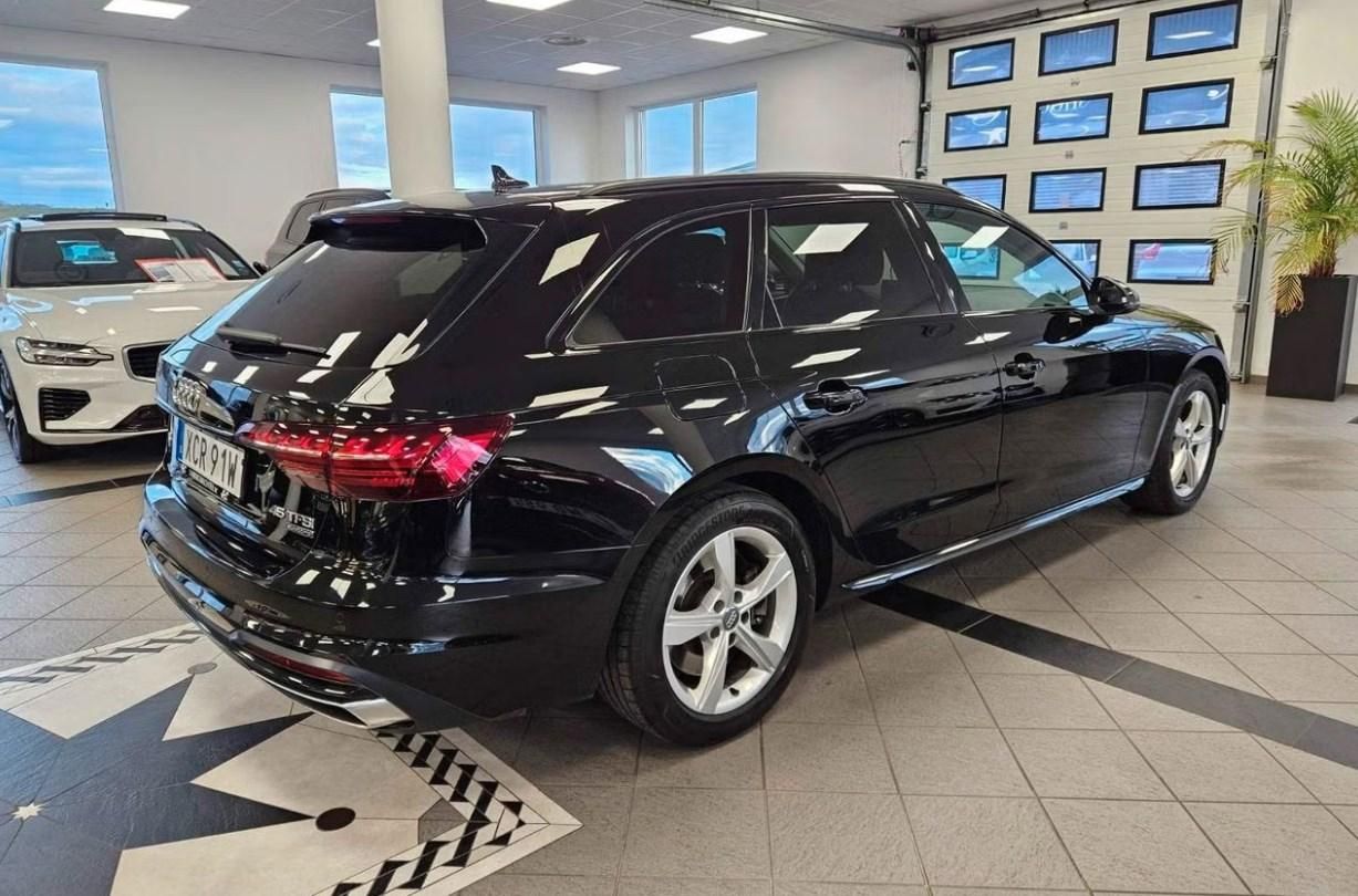Audi A4 Avant, 45 TFSI Quattro Advanced Tažné - fotka 5