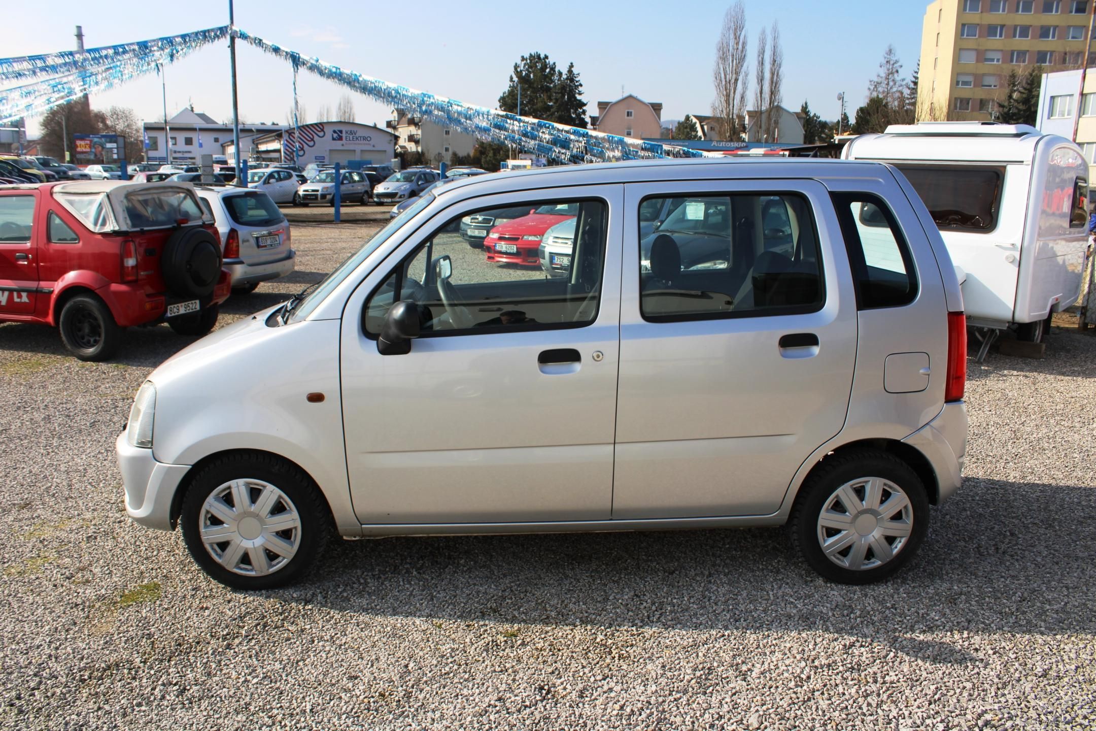 Opel Agila, 1,0i KLIMA ABS SERVO AUTORÁDIO - fotka 4