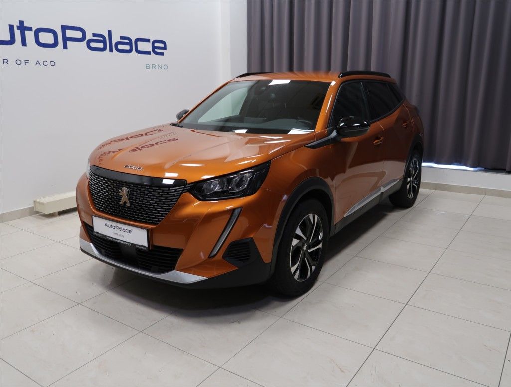 Peugeot 2008, 1,2 ALLURE AUT - fotka 2