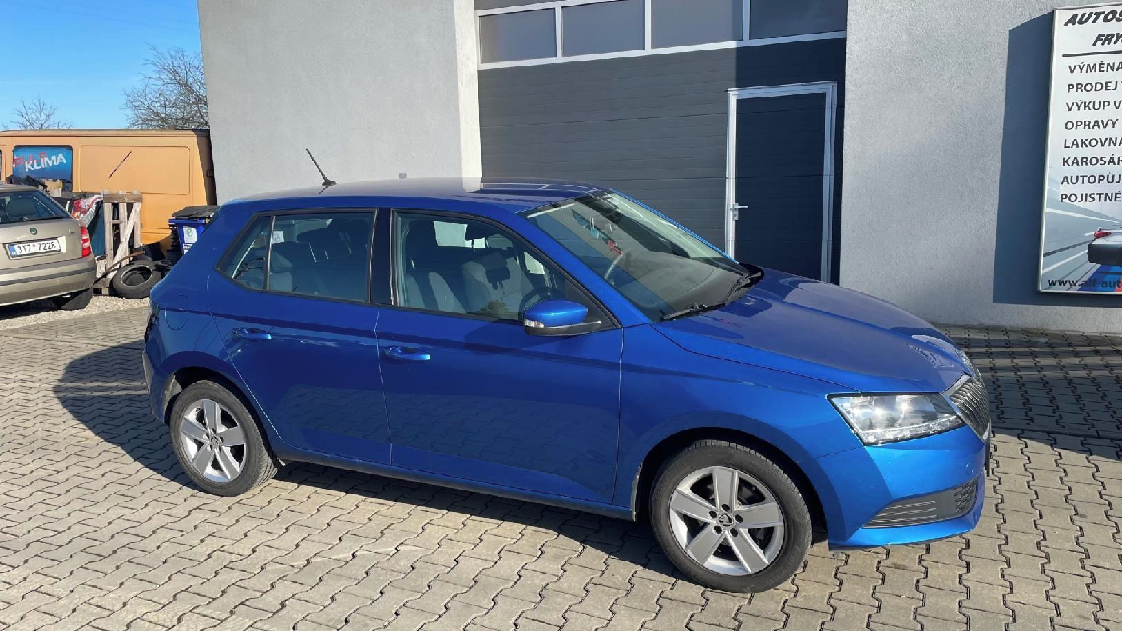 Škoda Fabia, 1,0 44KW // PO SERVISU // AC - fotka 3