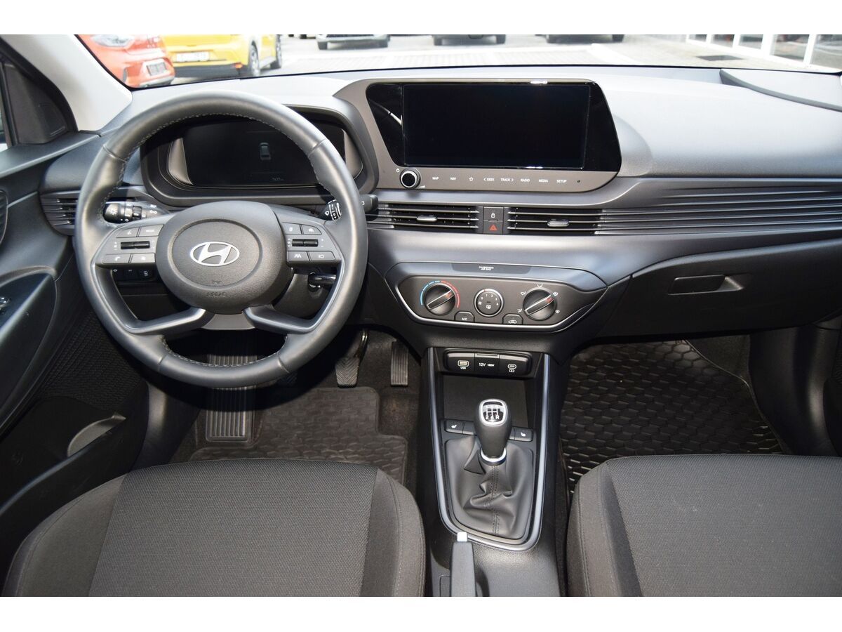 Hyundai Bayon, 1,2i 79k Smart - fotka 5