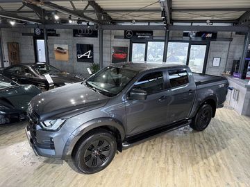 1.9 Double Cab V-CROSS 4WD