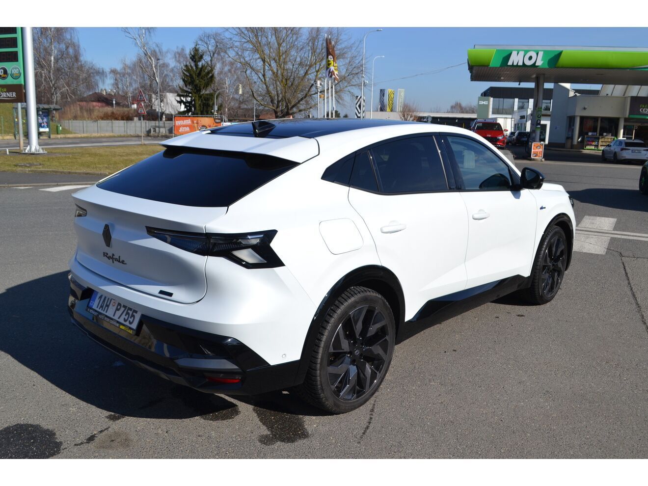 Renault Rafale, esprit Alpine E-Tech full hybr - fotka 5