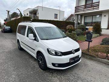 1.6 TDI 7MÍST MAXI SOCCER