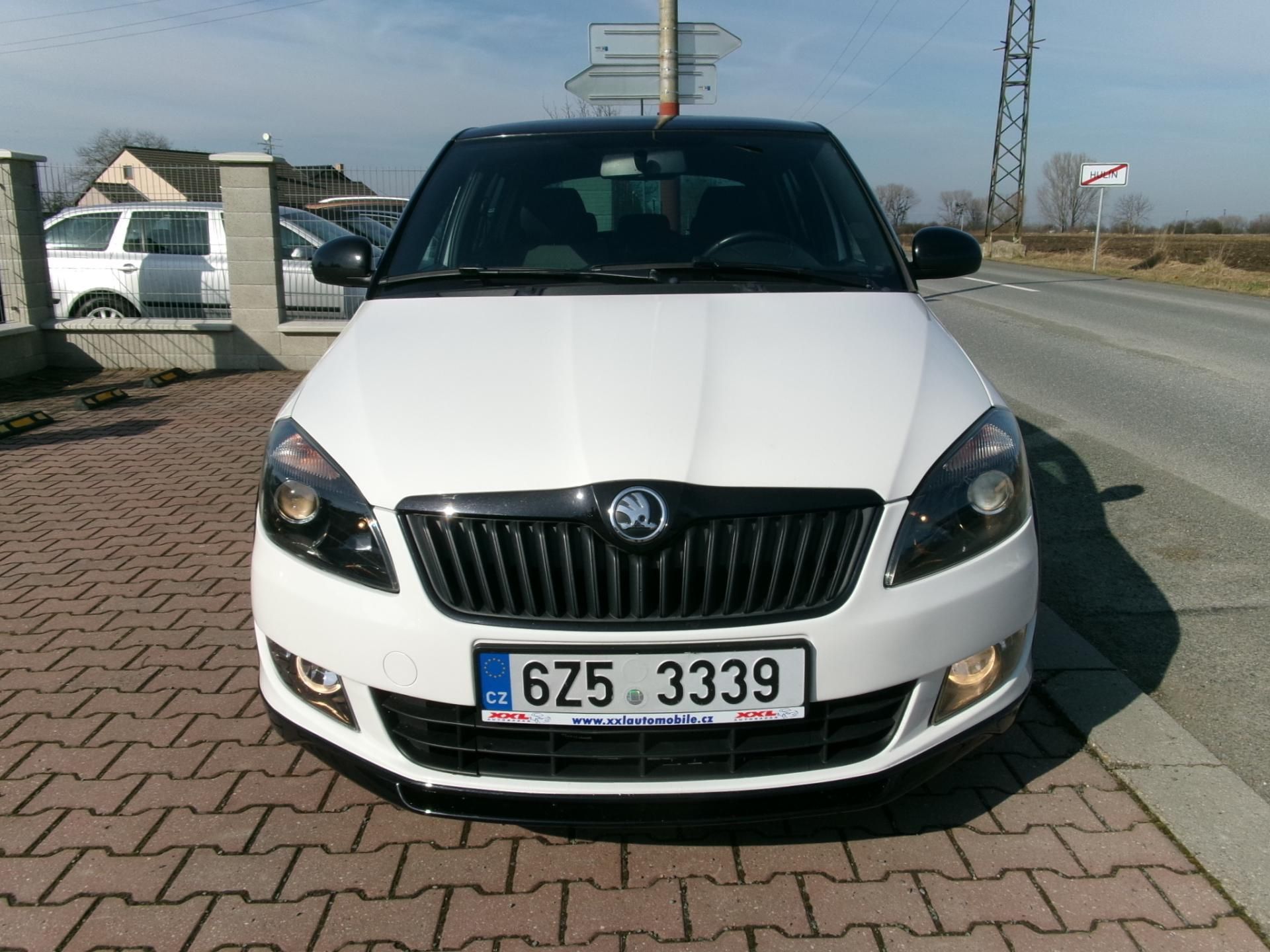 Škoda Fabia, 1,2 TSI KLIMA ALU HF BT - fotka 3