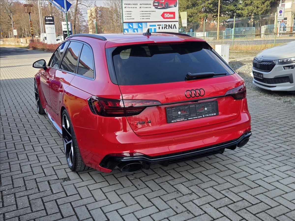 Audi RS4, 2,9 TFSi COMPETITION *MATRIX*B - fotka 2