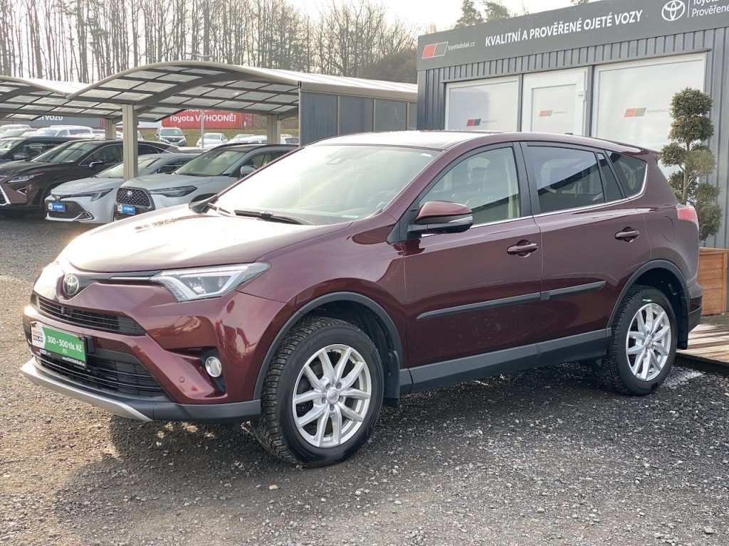 Toyota Rav4, 2.0i, ČR-2m, Executive, 4x4 - fotka 3