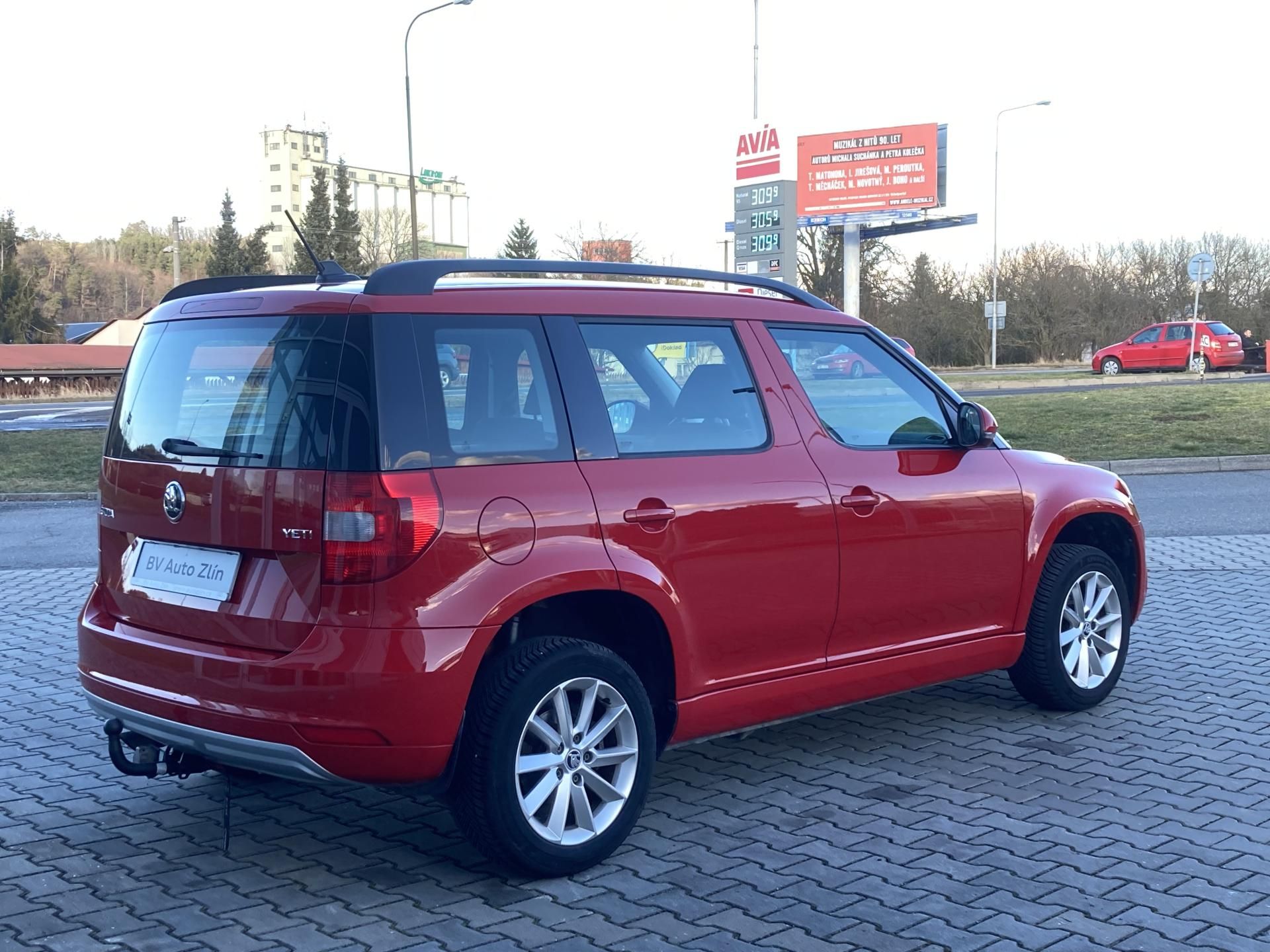 Škoda Yeti, 1.2 tsi dsg ACTIVE - fotka 5