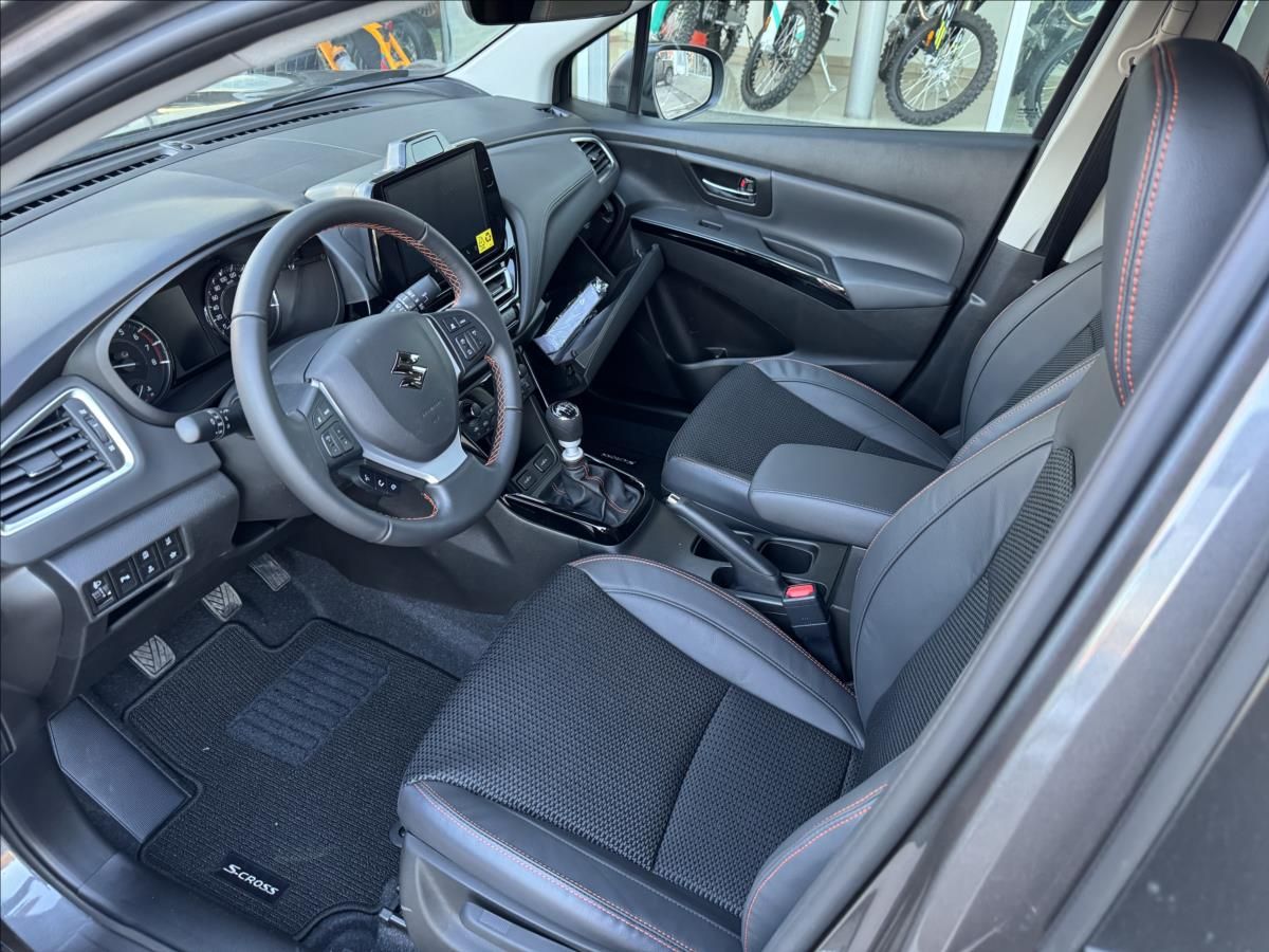 Suzuki S-Cross, 1,4 Elegance Black Edition - fotka 3