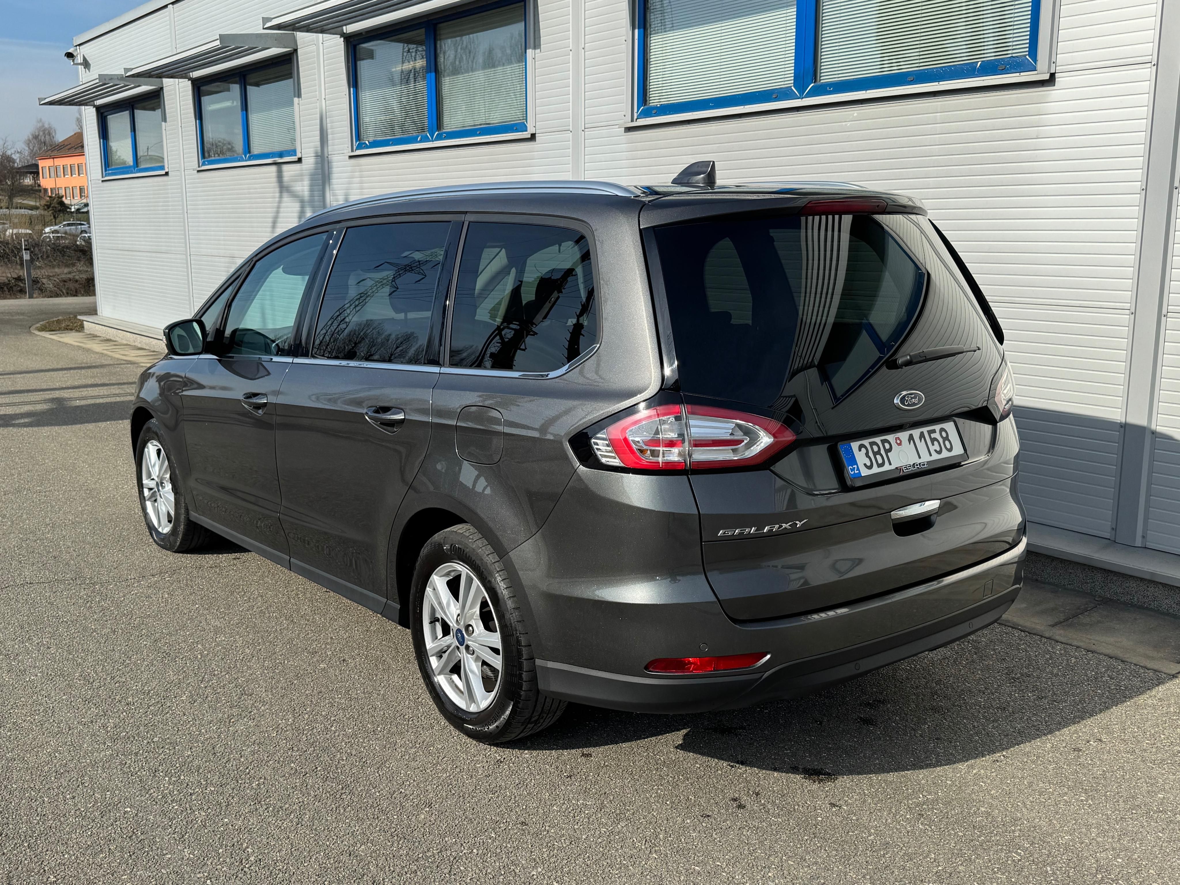 Ford Galaxy, 2.0 TDCI EcoBlue 110kW 7míst - fotka 4
