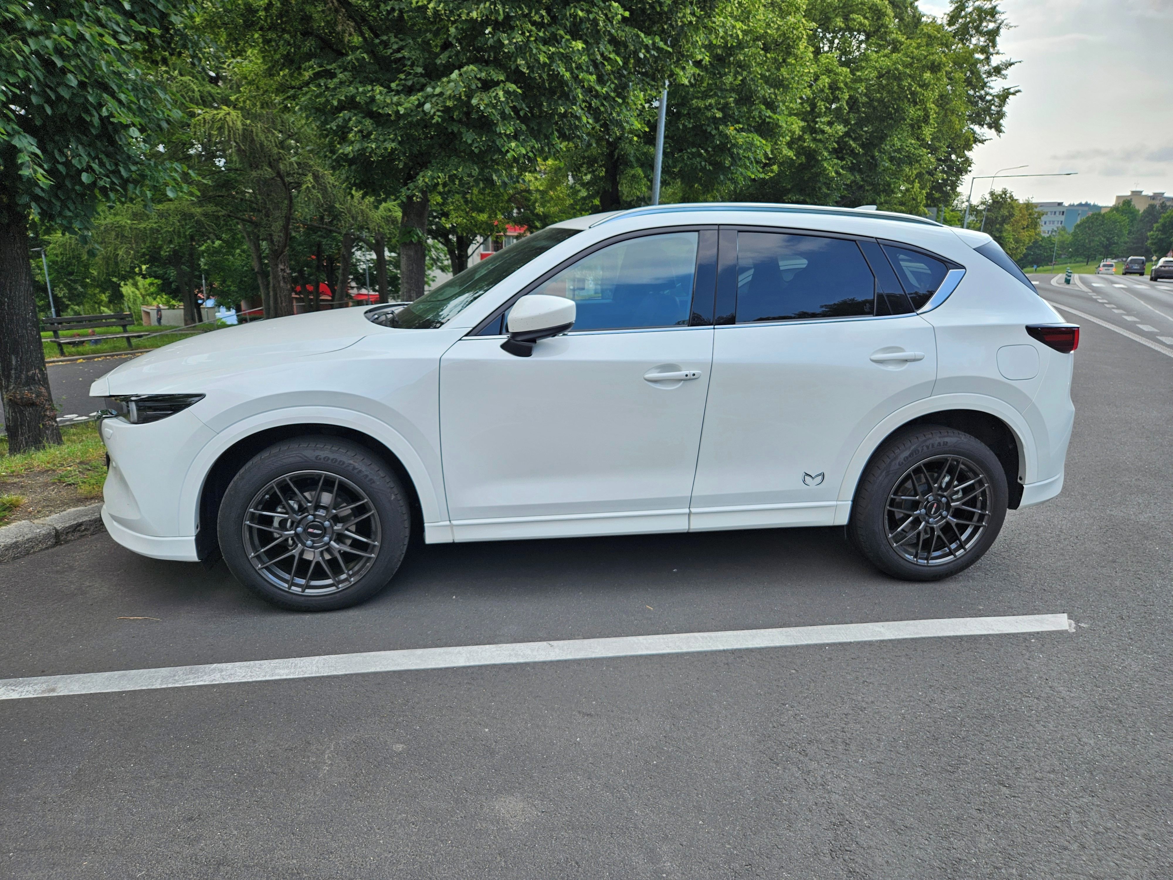 Mazda CX-5, Prodám Mazdu CX 5 2.5 benzín