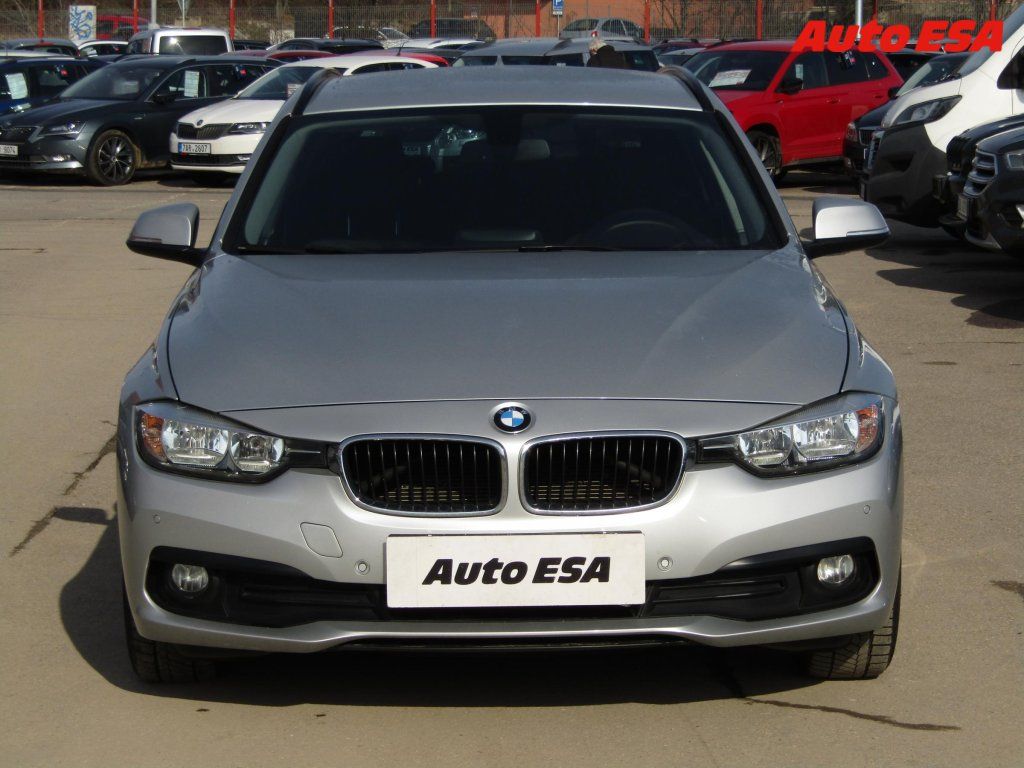 BMW Řada 3, 2.0 D 316 d - fotka 2