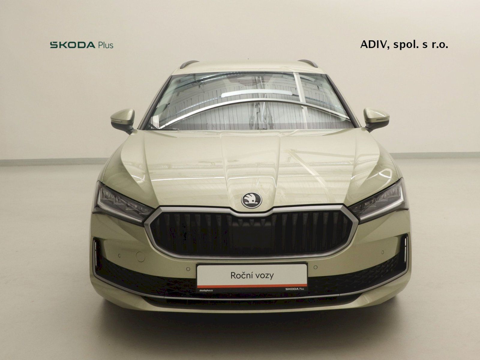 Škoda Superb, Combi DSG 2.0 TDI 110 kW Selec - fotka 4