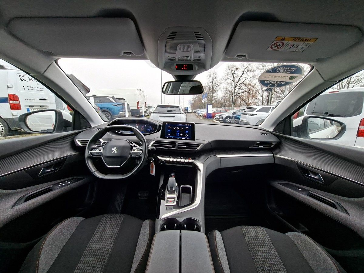 Peugeot 5008, ACTIVE 1,5 BHDI 130k EAT8 - fotka 2