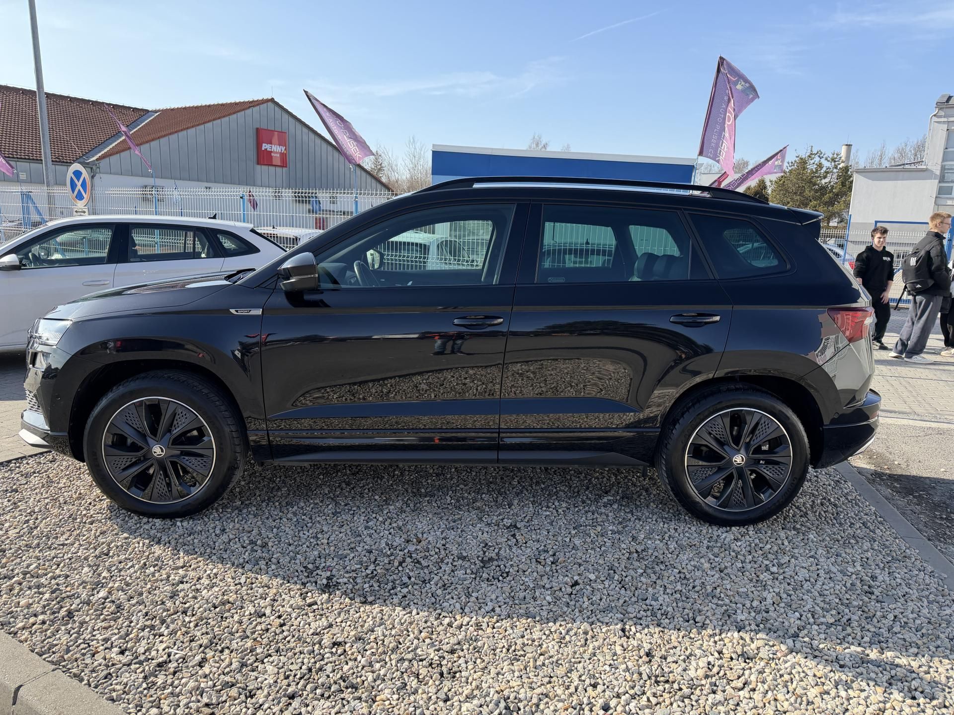 Škoda Karoq, 2,0 TSi/140kW 4x4 DSG Sportlin - fotka 4