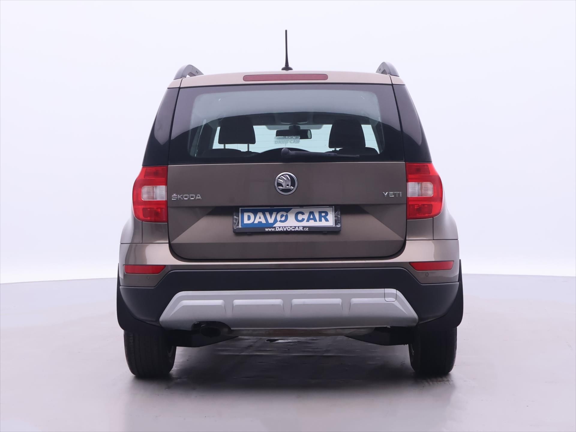 Škoda Yeti, 1,2 TSI 77kW DSG Outdoor 1.Maj - fotka 6