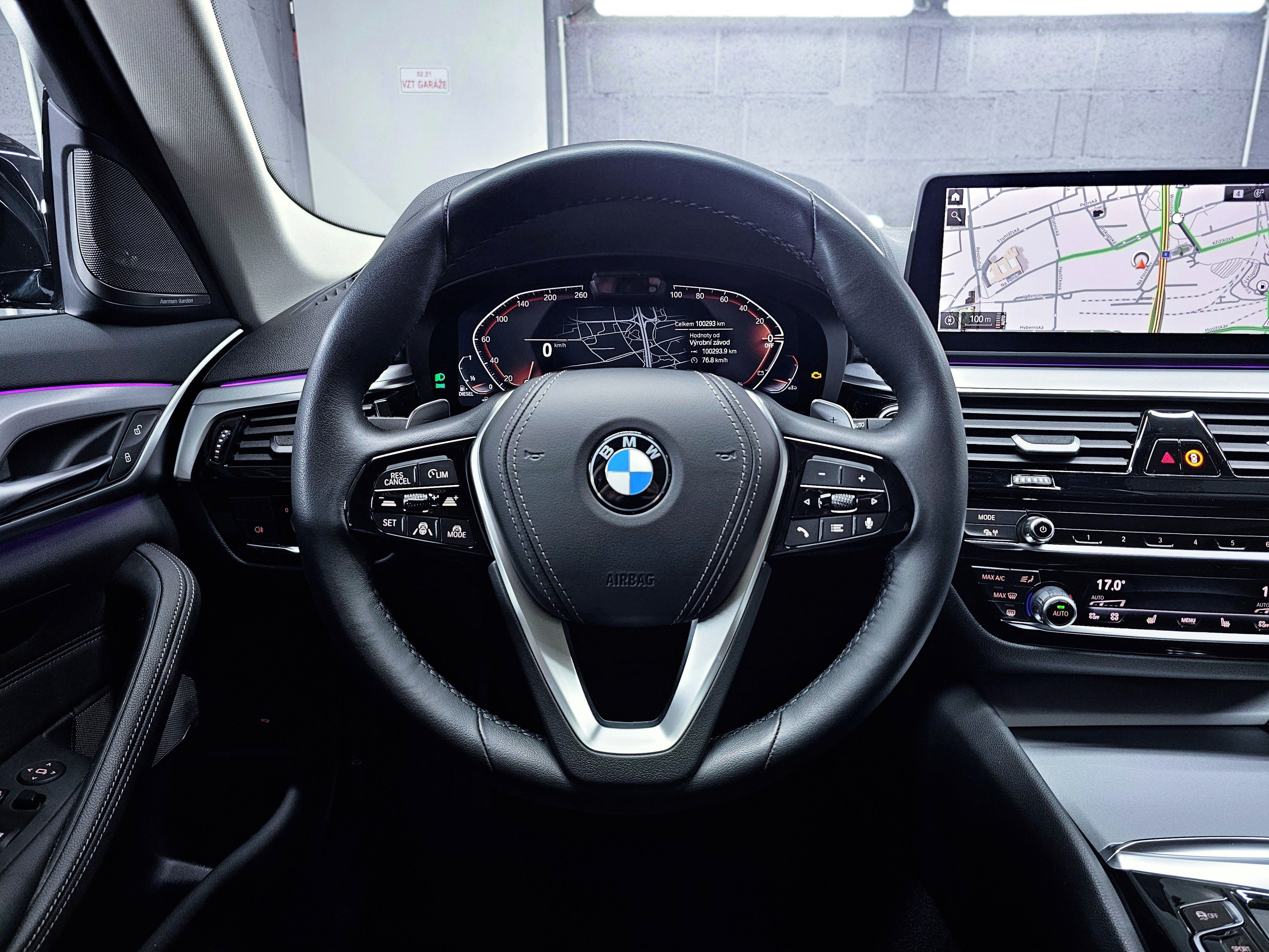 BMW Řada 5, 530dx 4x4|Lasery|H&K|360°|DPH - fotka 4