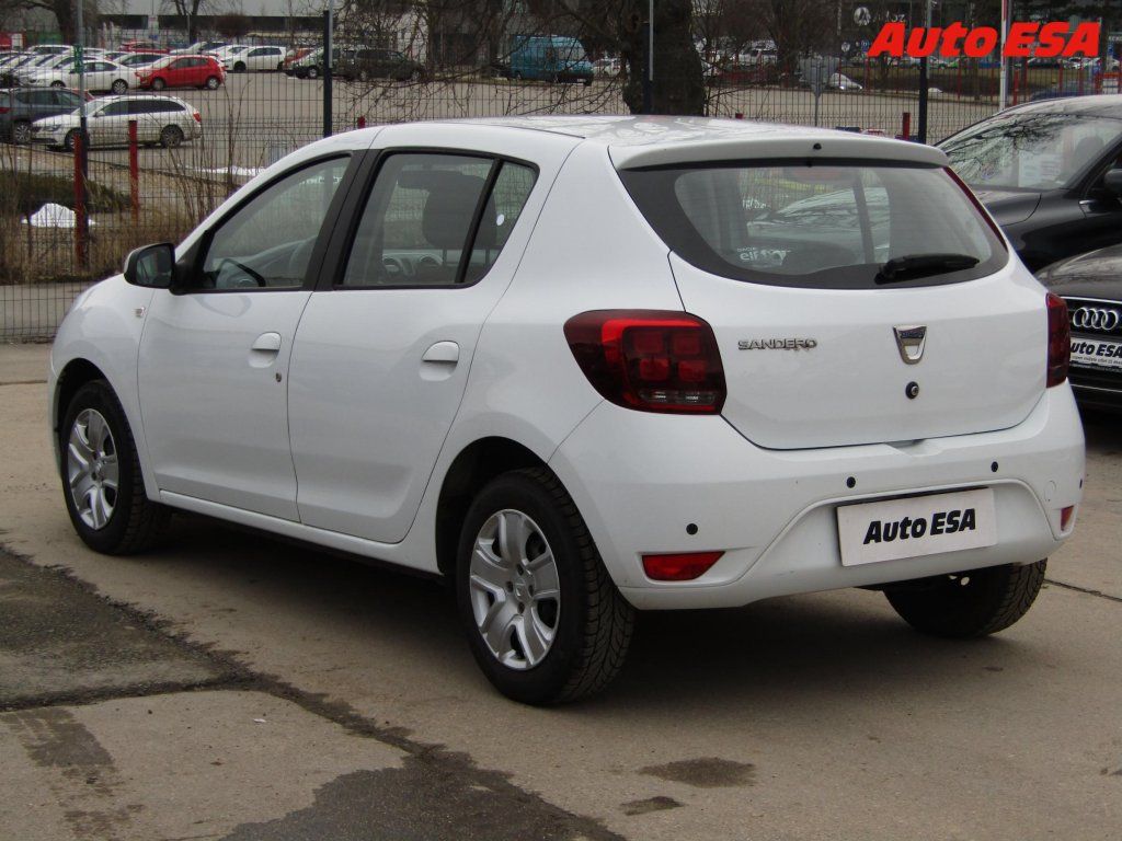Dacia Sandero, 1.0i,ČR,AC,park.asist - fotka 6