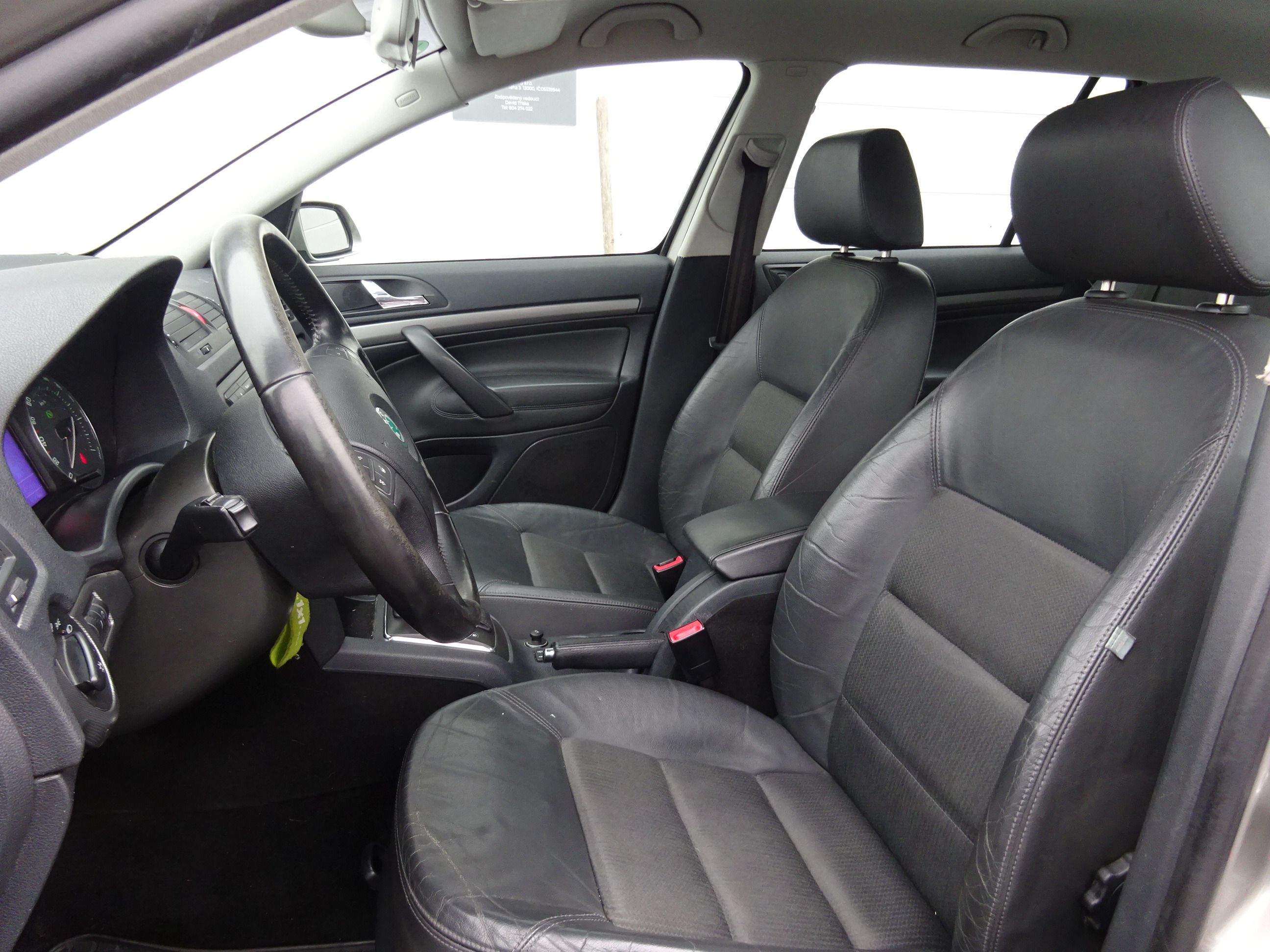 Škoda Octavia, 1.9 TDi DSG - fotka 5
